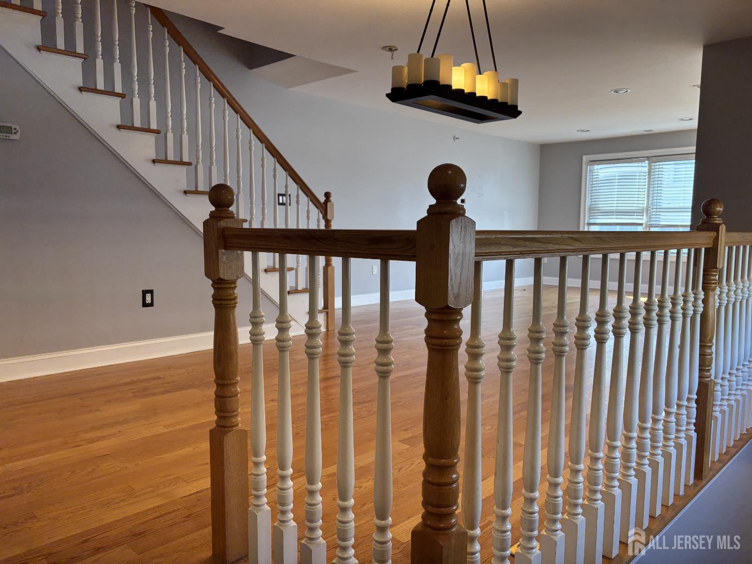 112 N Broadway G Image 3