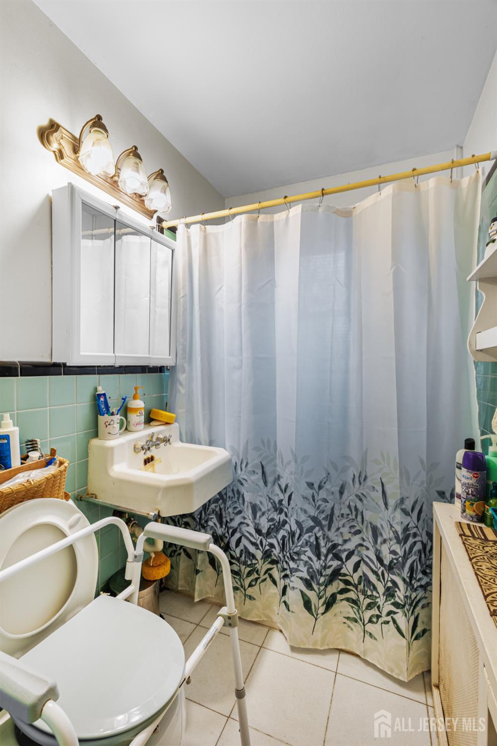 12 Brookside Road, Spotswood, NJ, 08884 image 20