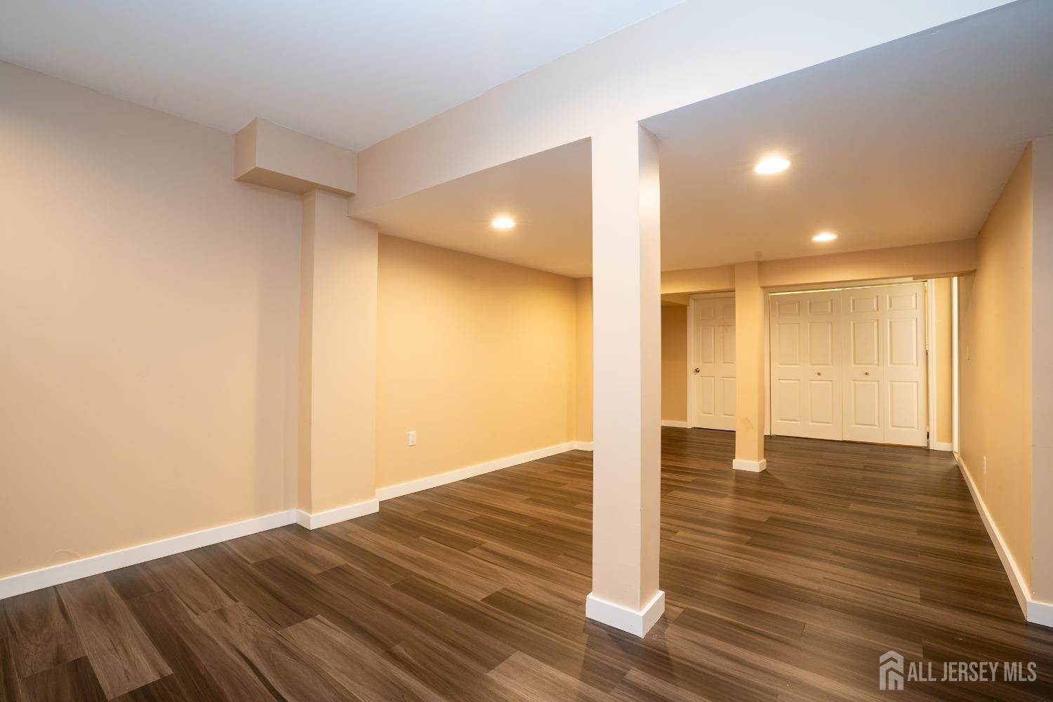 26 Isaac Drive, South Brunswick, NJ, 08810 image 34