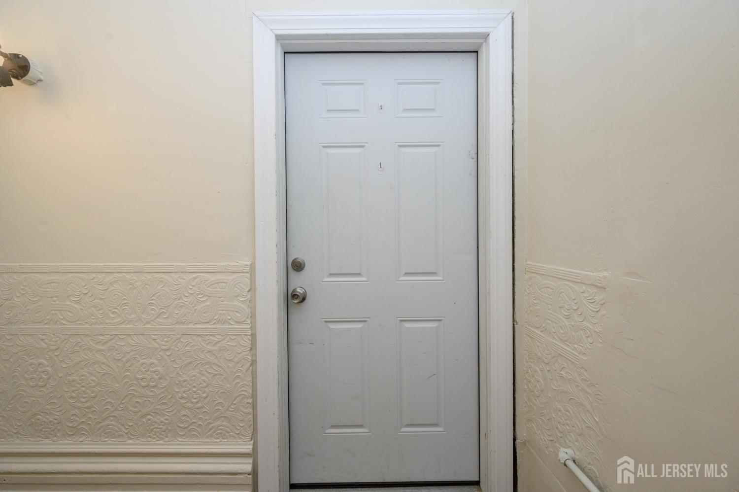 122 S Rosewell Avenue Image 3