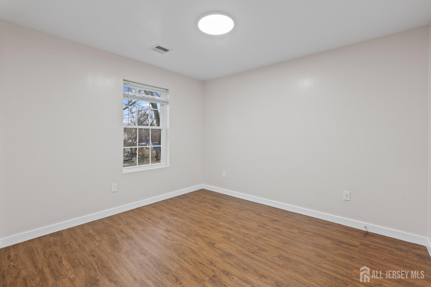 33 McAuliffe Drive, North Brunswick, NJ, 08902 image 12