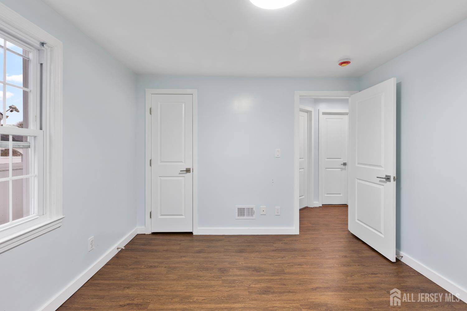 33 McAuliffe Drive, North Brunswick, NJ, 08902 image 8