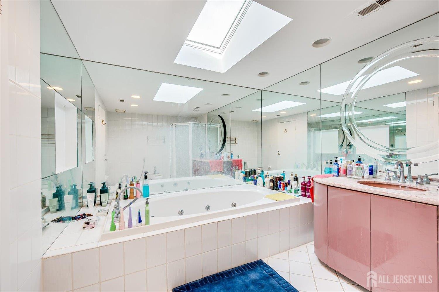 28 Nicole Terrace, Edison, NJ, 08820 image 31