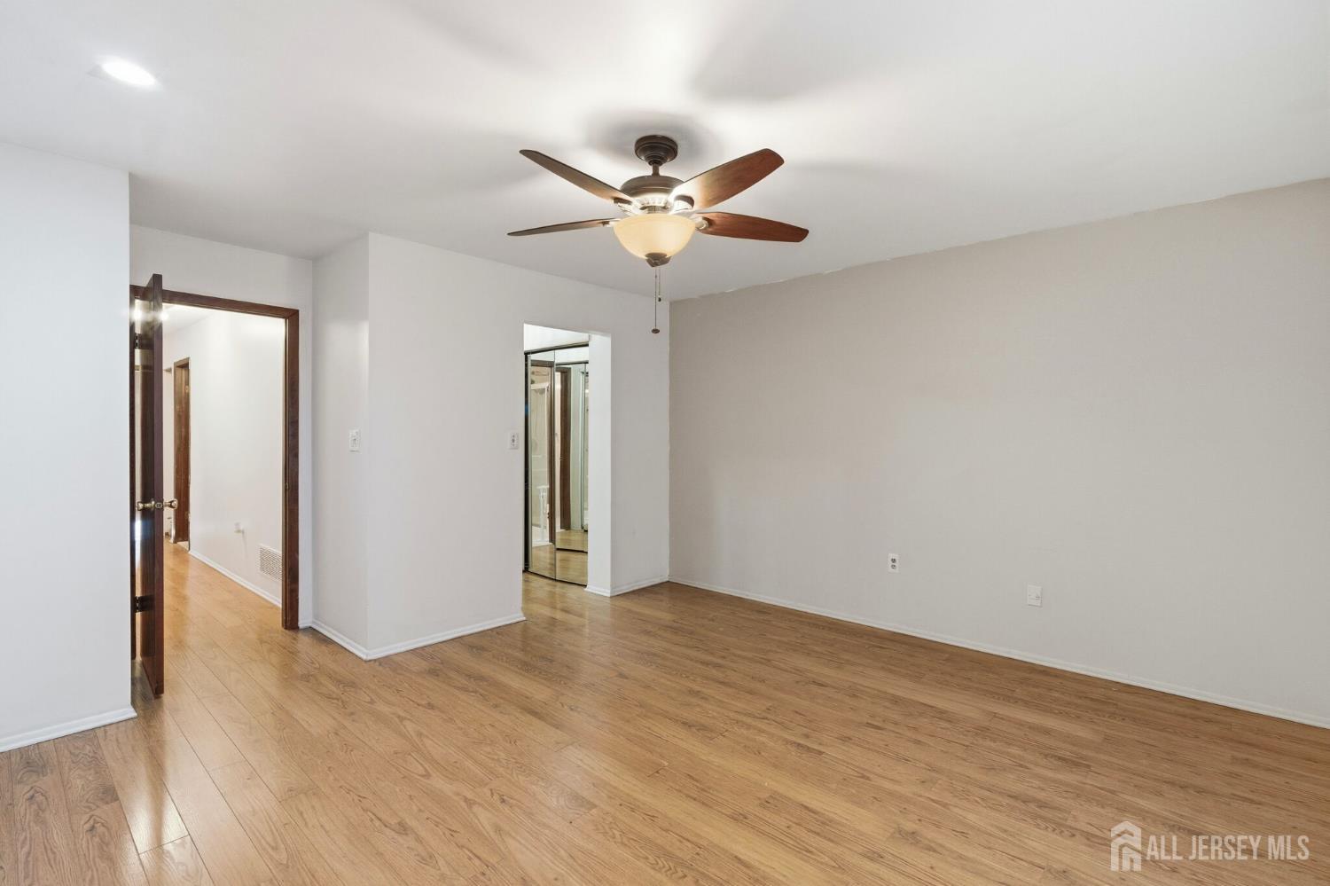 51 Malibu Court, Old Bridge, NJ, 08857 image 19