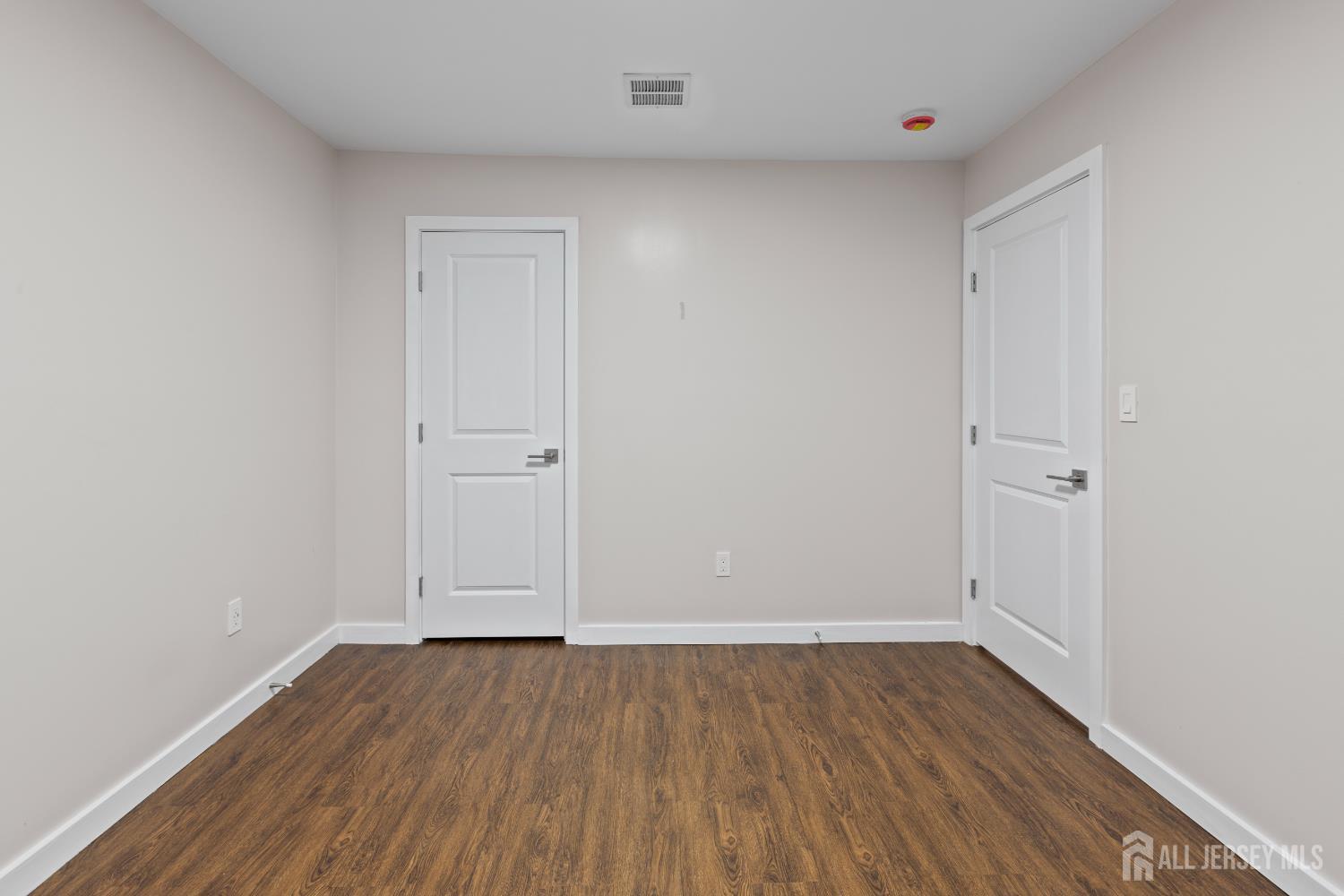 33 McAuliffe Drive, North Brunswick, NJ, 08902 image 13