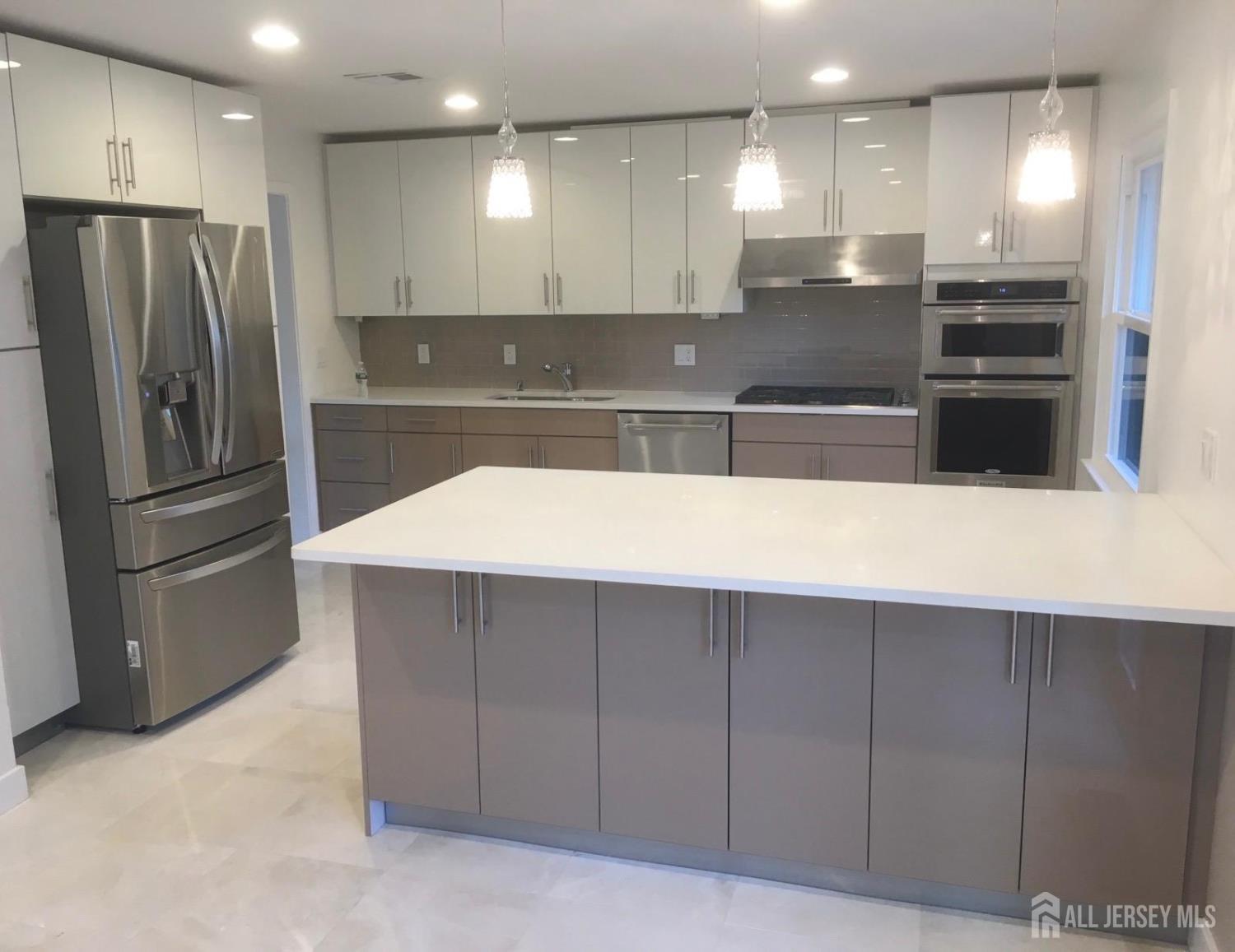 9 Holly Road, Iselin, NJ, 08830 image 22