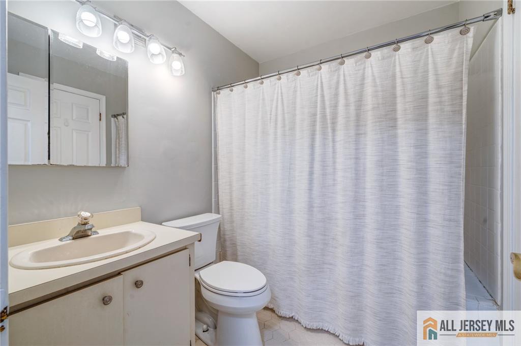 70 Percival Court, Old Bridge, NJ, 08857 image 14