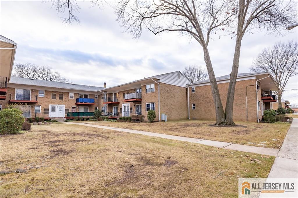 187 Evergreen Road 4B, Edison, NJ, 08820 image 32