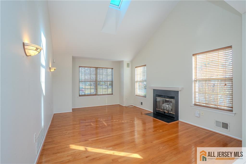 179 Salem Road Image 5