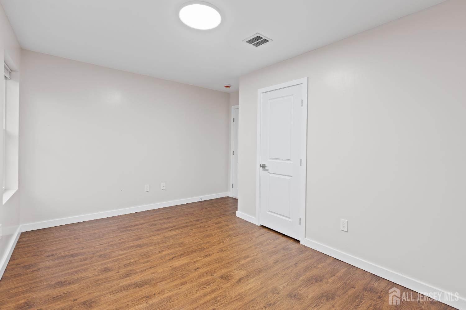 33 McAuliffe Drive, North Brunswick, NJ, 08902 image 12