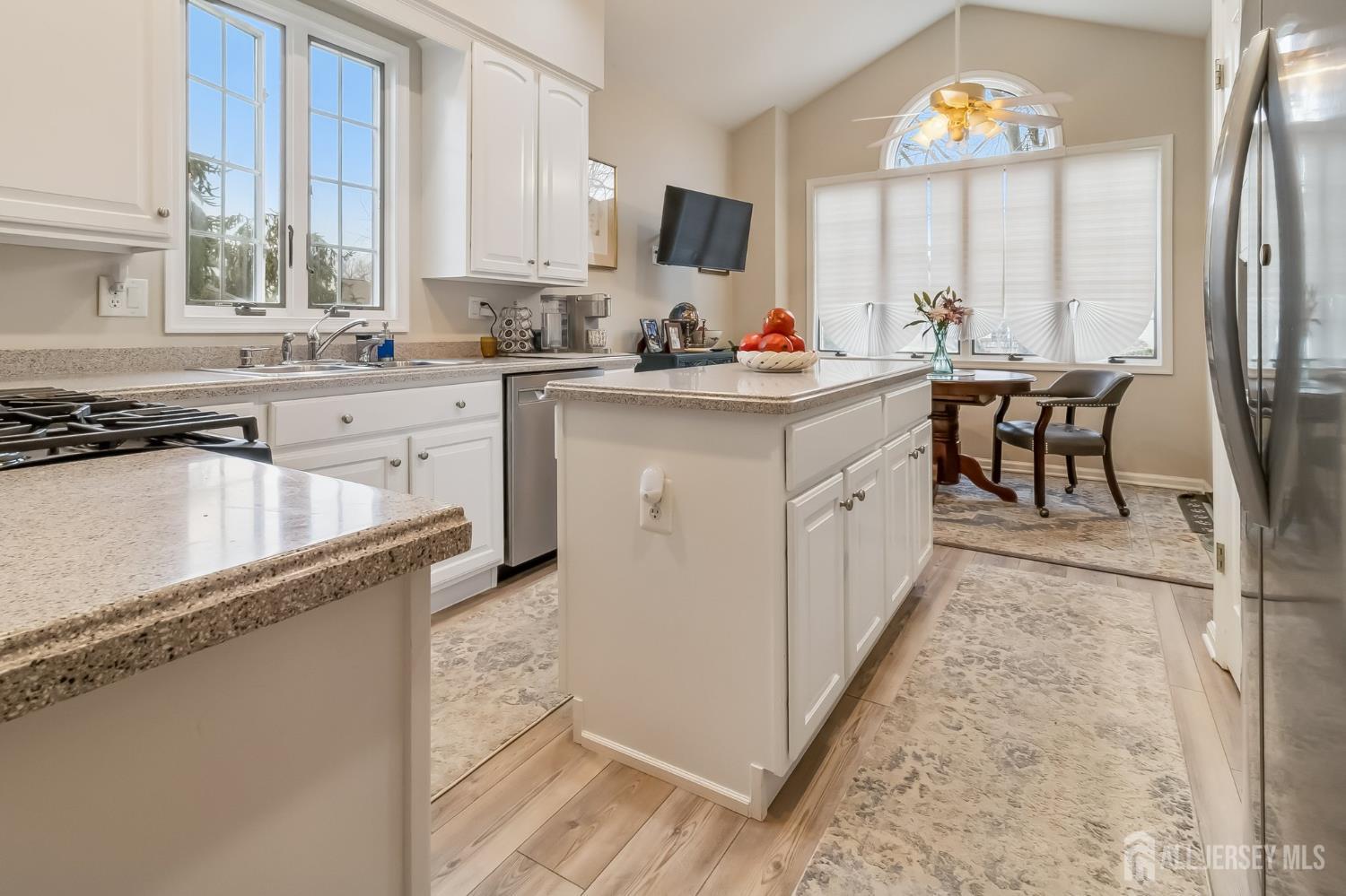 4 Trent Road, Monroe, NJ, 08831 image 13