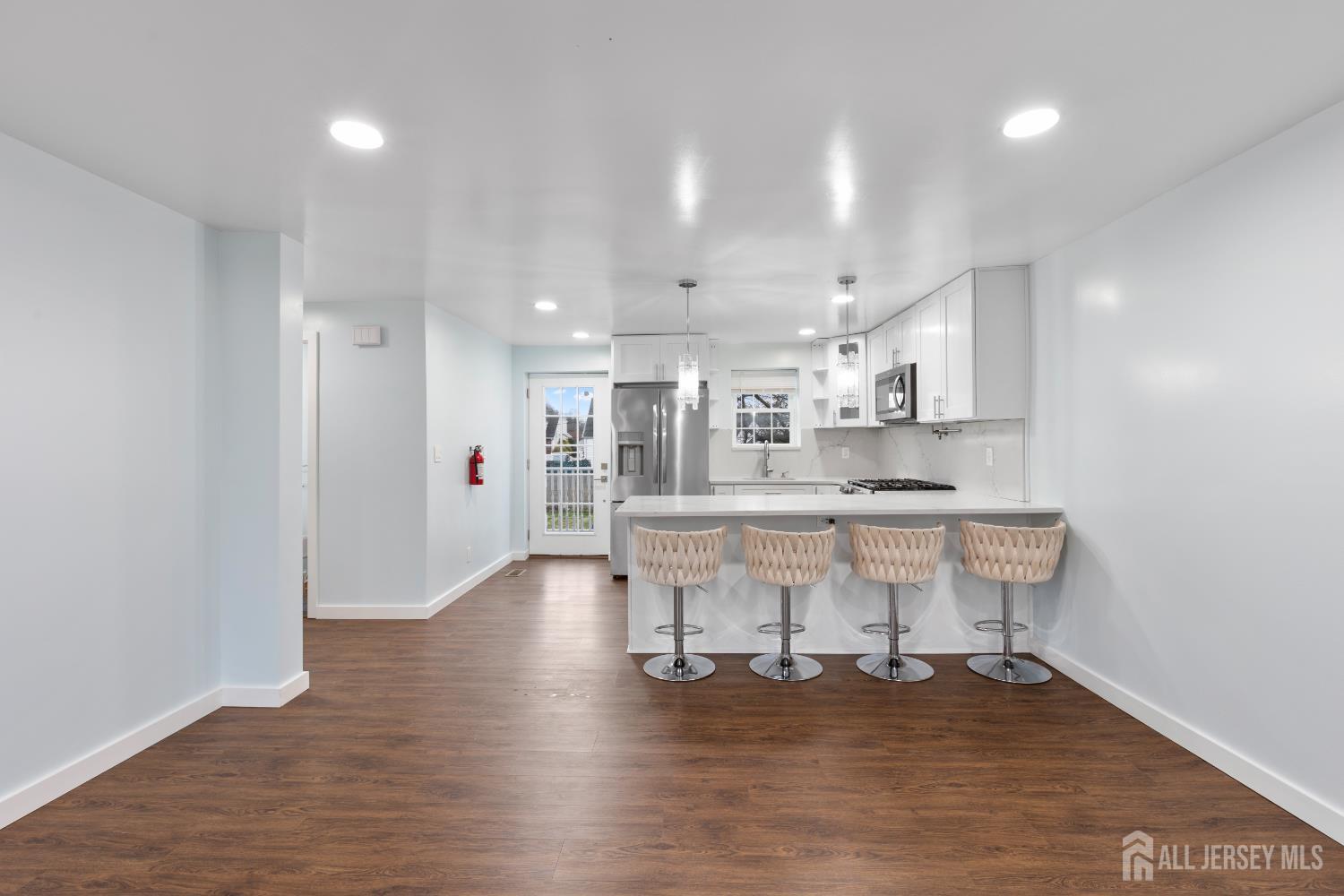 33 McAuliffe Drive Image 2