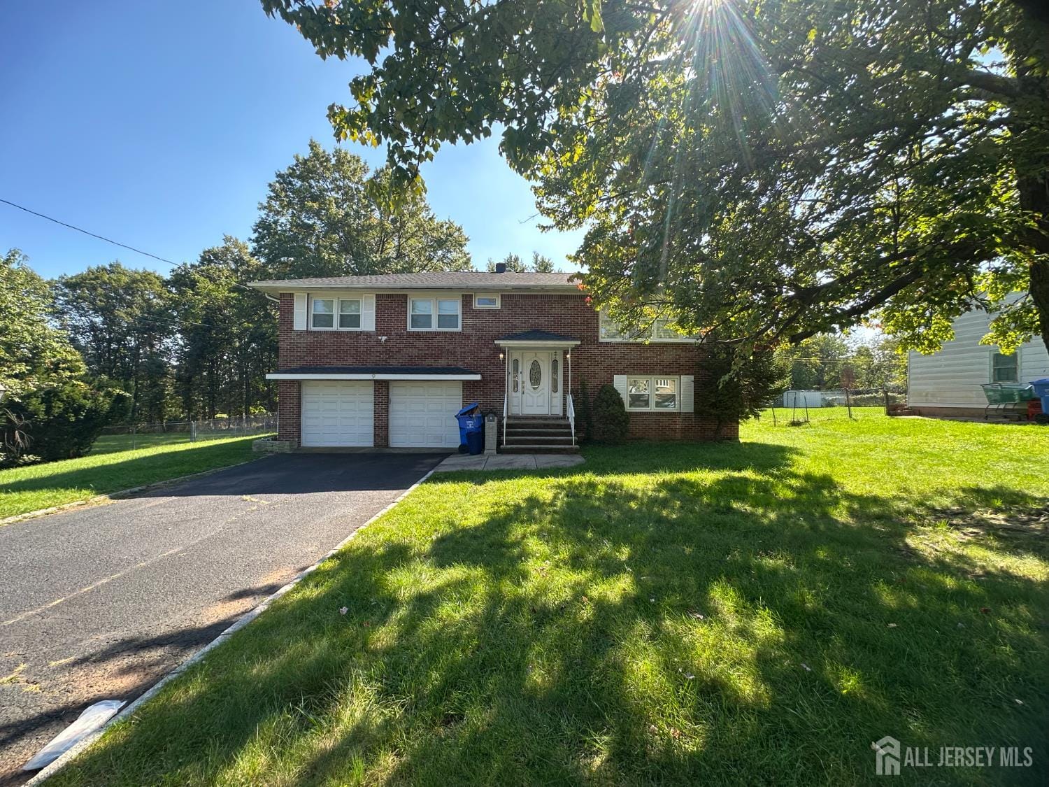 9 Holly Road, Iselin, NJ, 08830