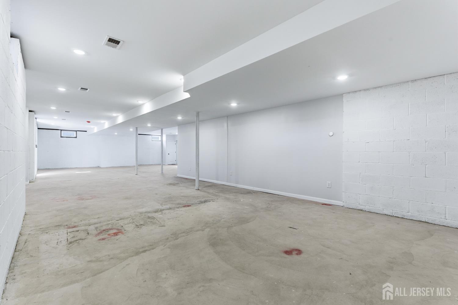 4 Hemlock Drive, Edison, NJ, 08820 image 55