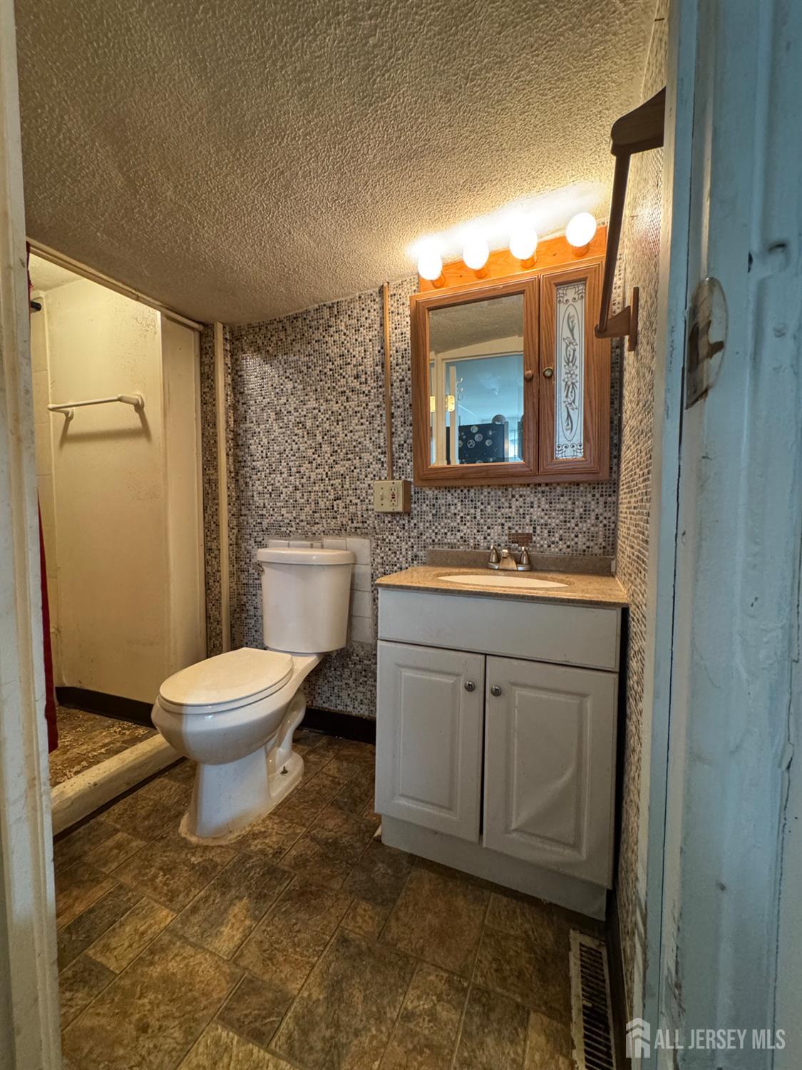 8 Shadynook Street, Keansburg, NJ, 07734 image 9