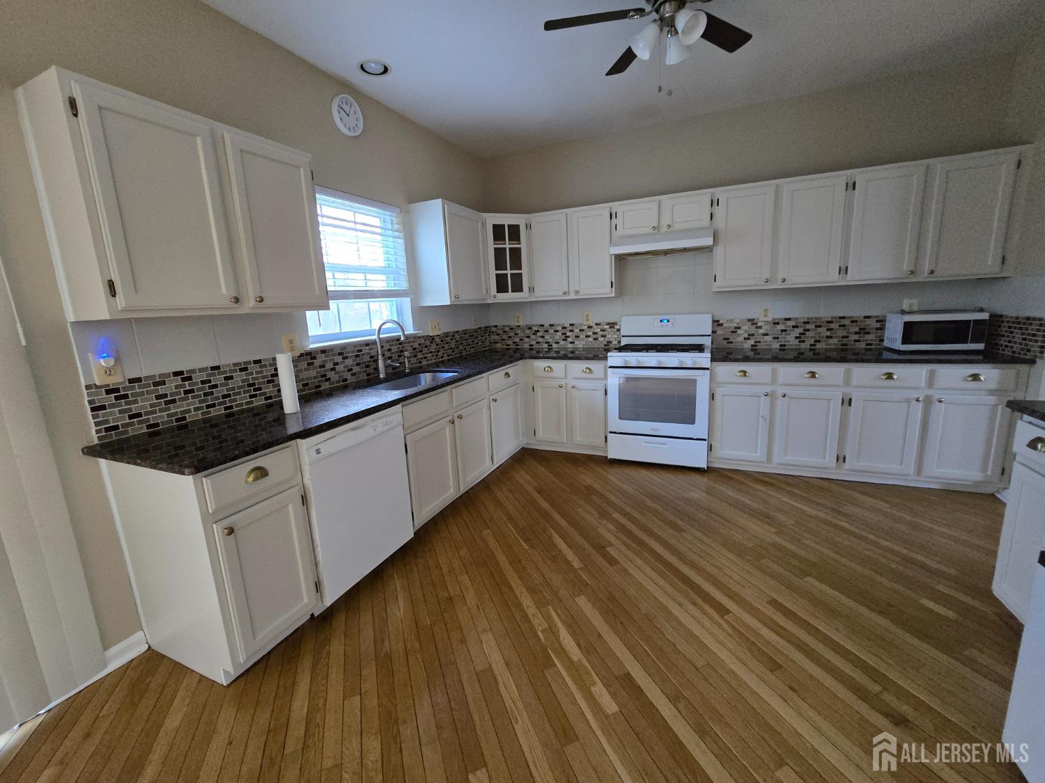 40 Potomac Road, South Brunswick, NJ, 08852 image 11