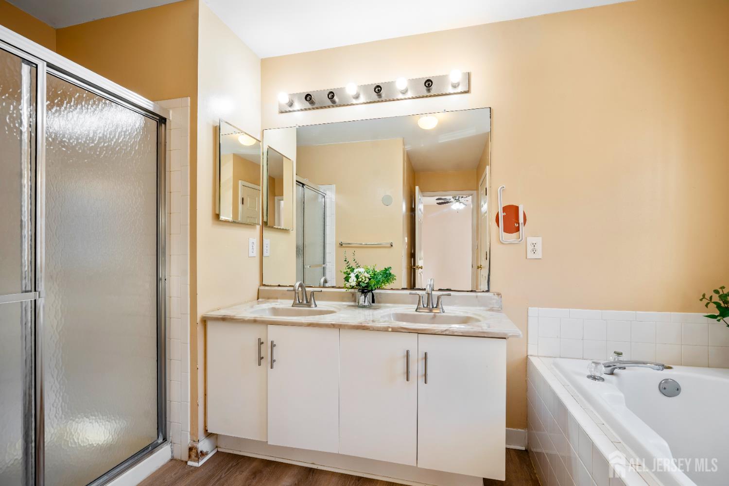 11 Windsong Circle, East Brunswick, NJ, 08816 image 18