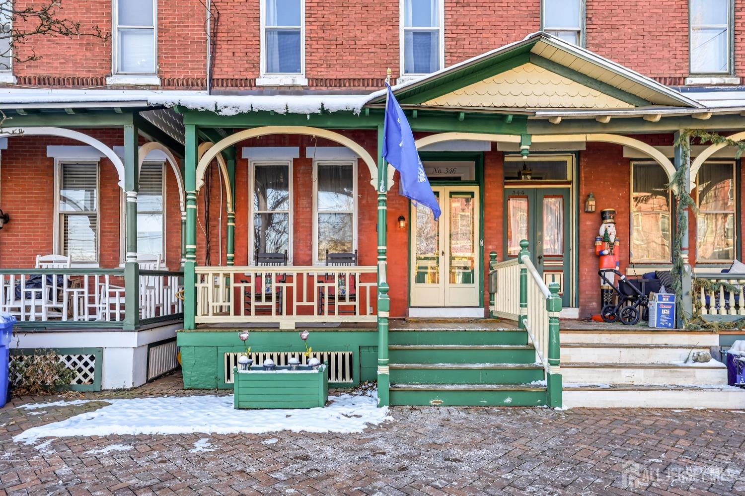 346 E Union Street Image 3