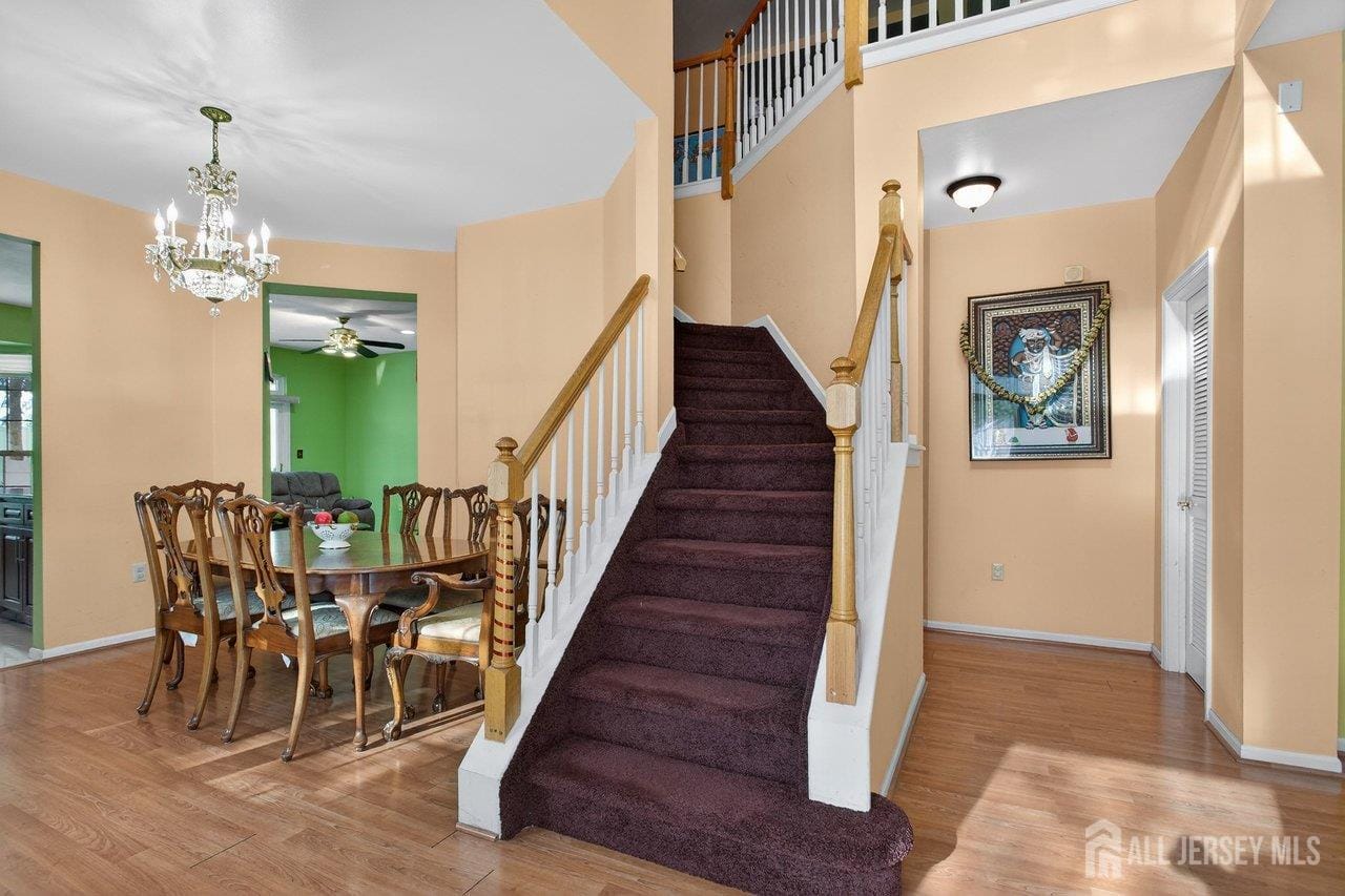 100 Ashford Drive Image 2