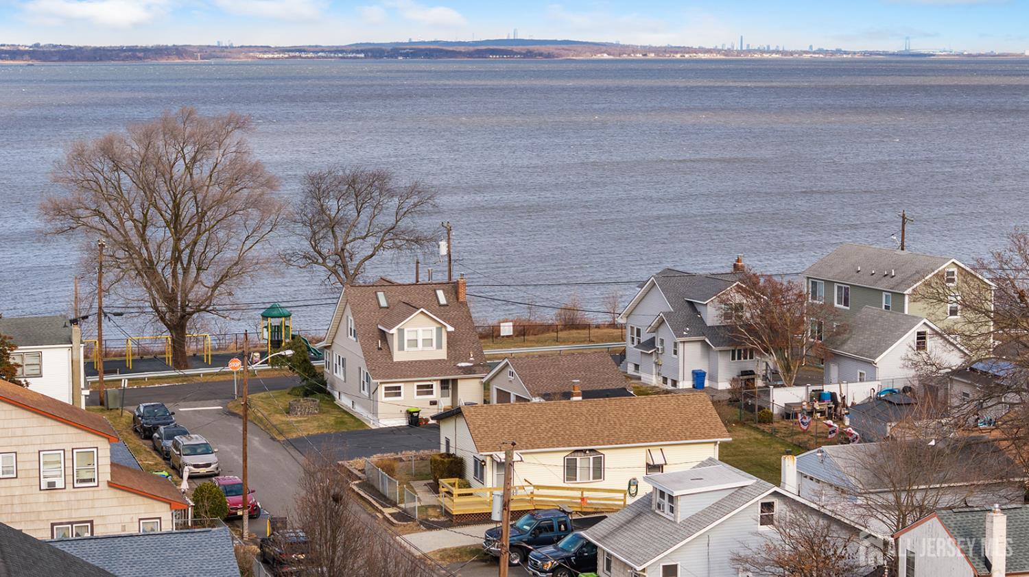 104 Roosevelt Avenue, Old Bridge, NJ, 08879 image 19