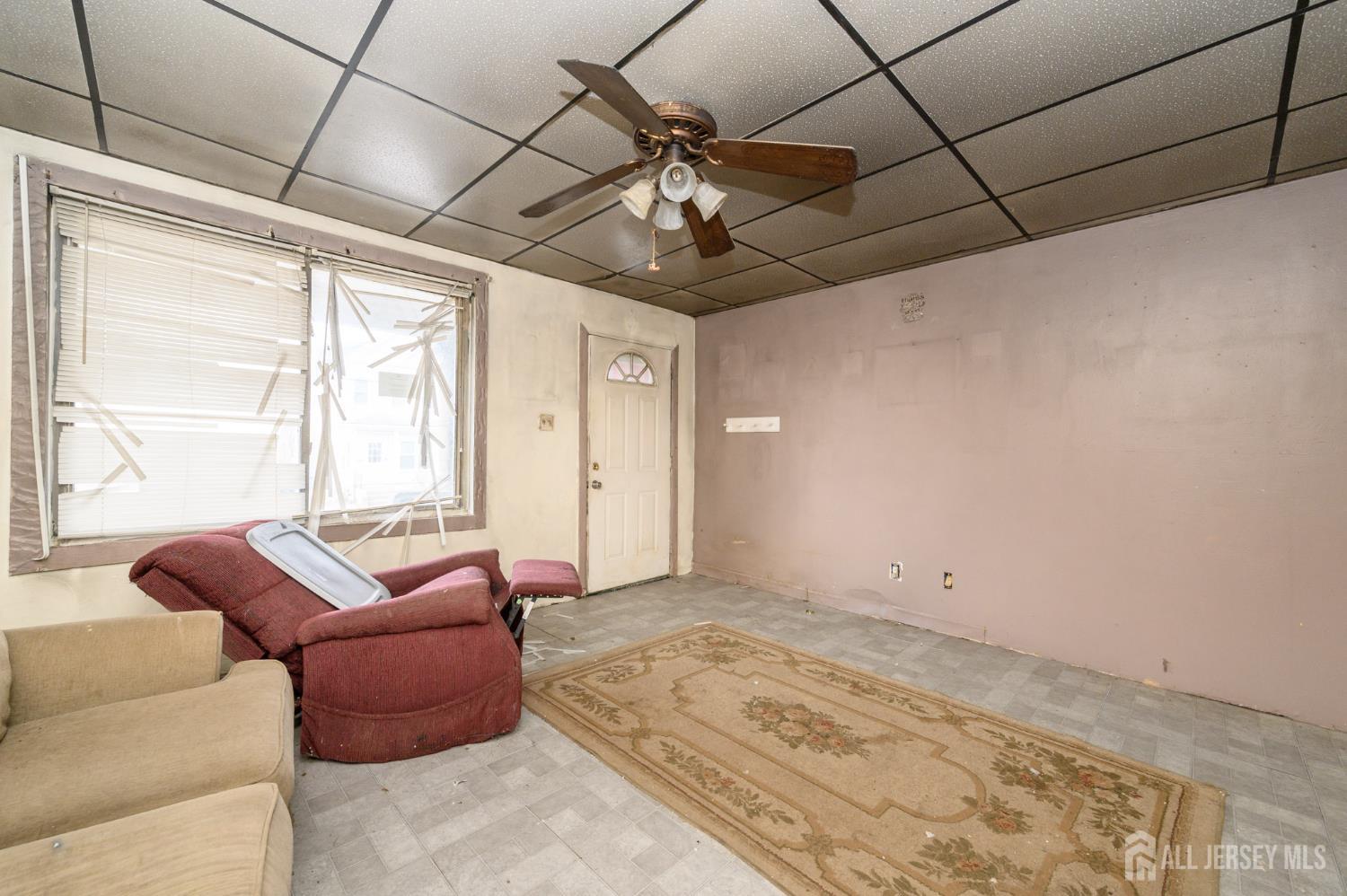 368 Thomas Street Image 5