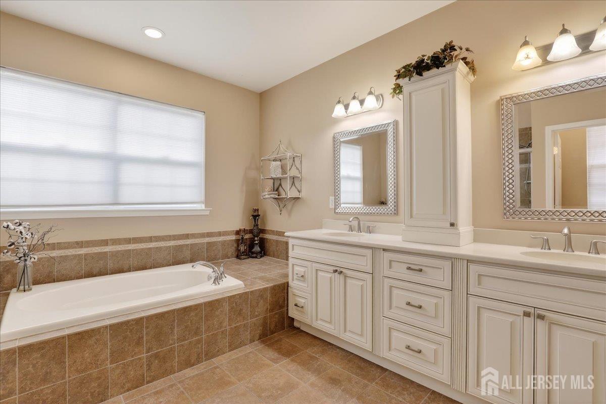 1 Barbour Court, Old Bridge, NJ, 08857 image 25