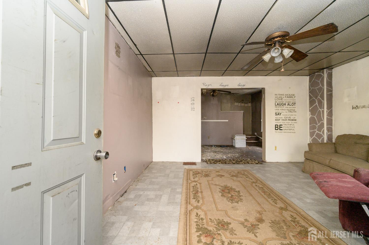 368 Thomas Street Image 3