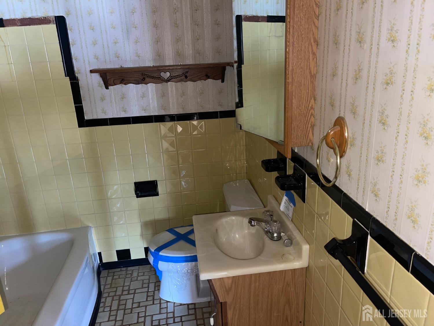 226 Wellington Place, Edison, NJ, 08817 image 19