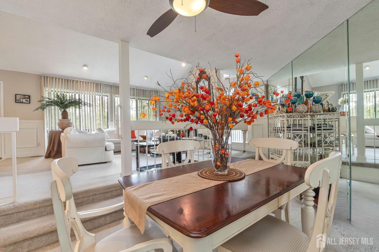 404 N Westgate Drive Image 5