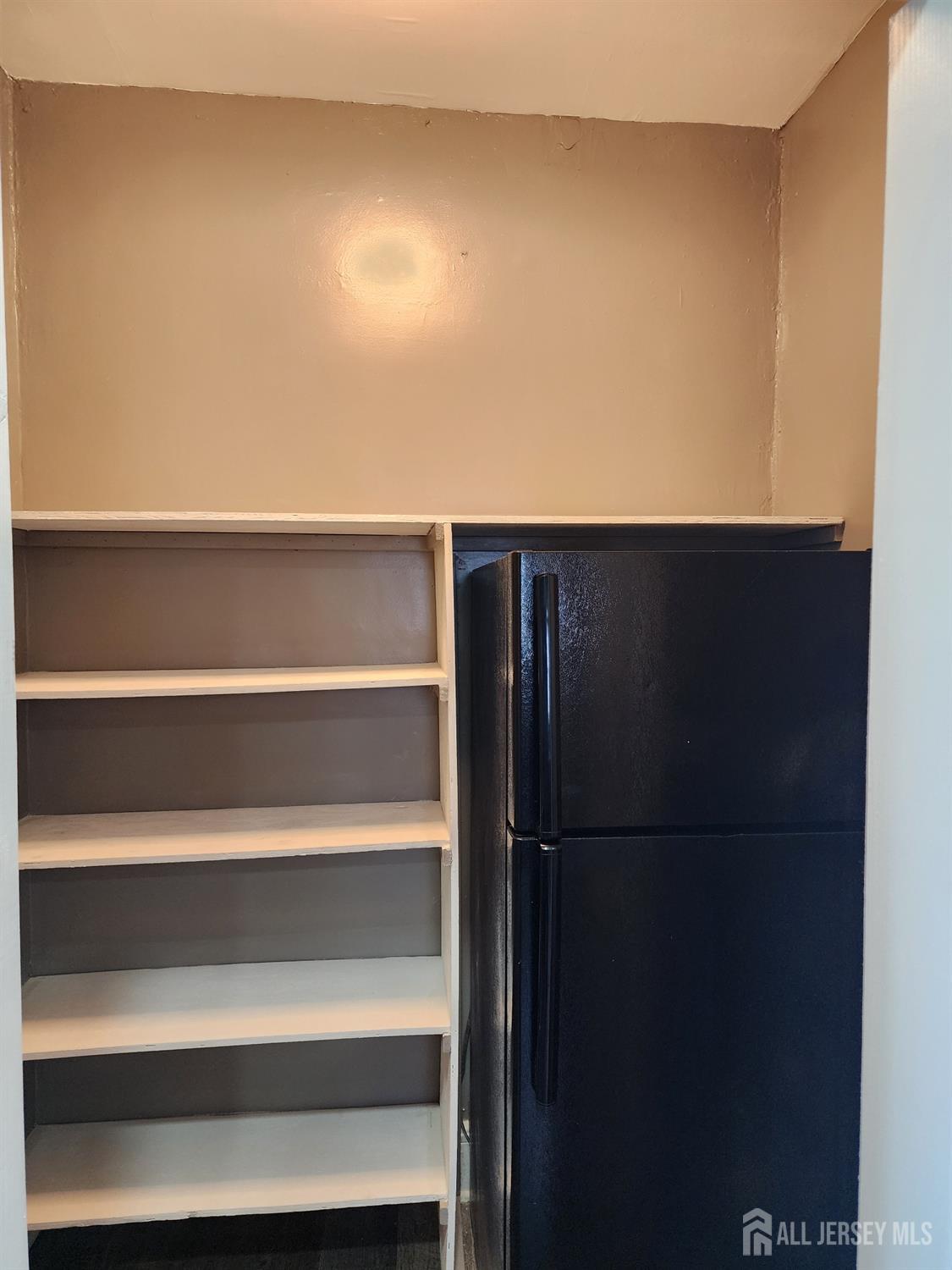 196 W End Avenue, Newark, NJ, 07106 image 23