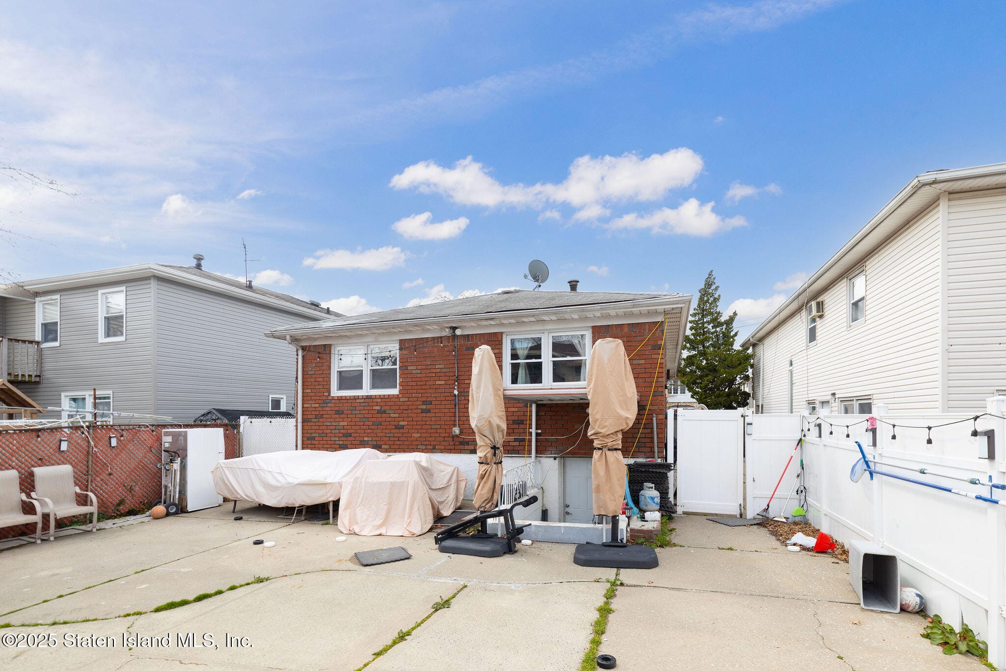 245 Martin Avenue Image 5