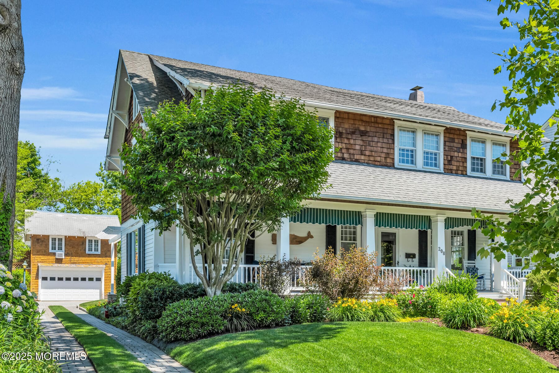 208 Tuttle Avenue Image 4