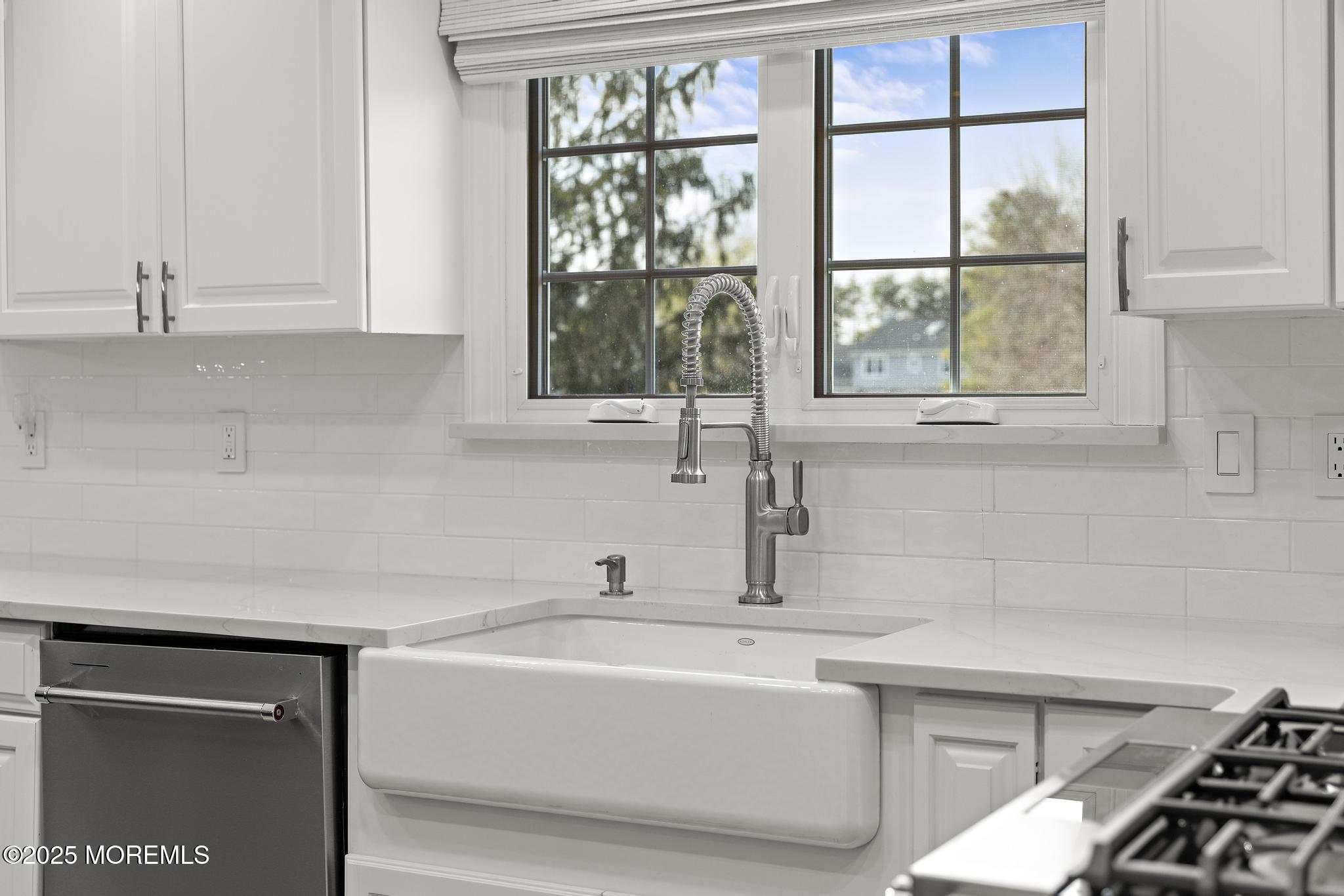 129 Four Winds Drive, Middletown, NJ, 07748 image 15