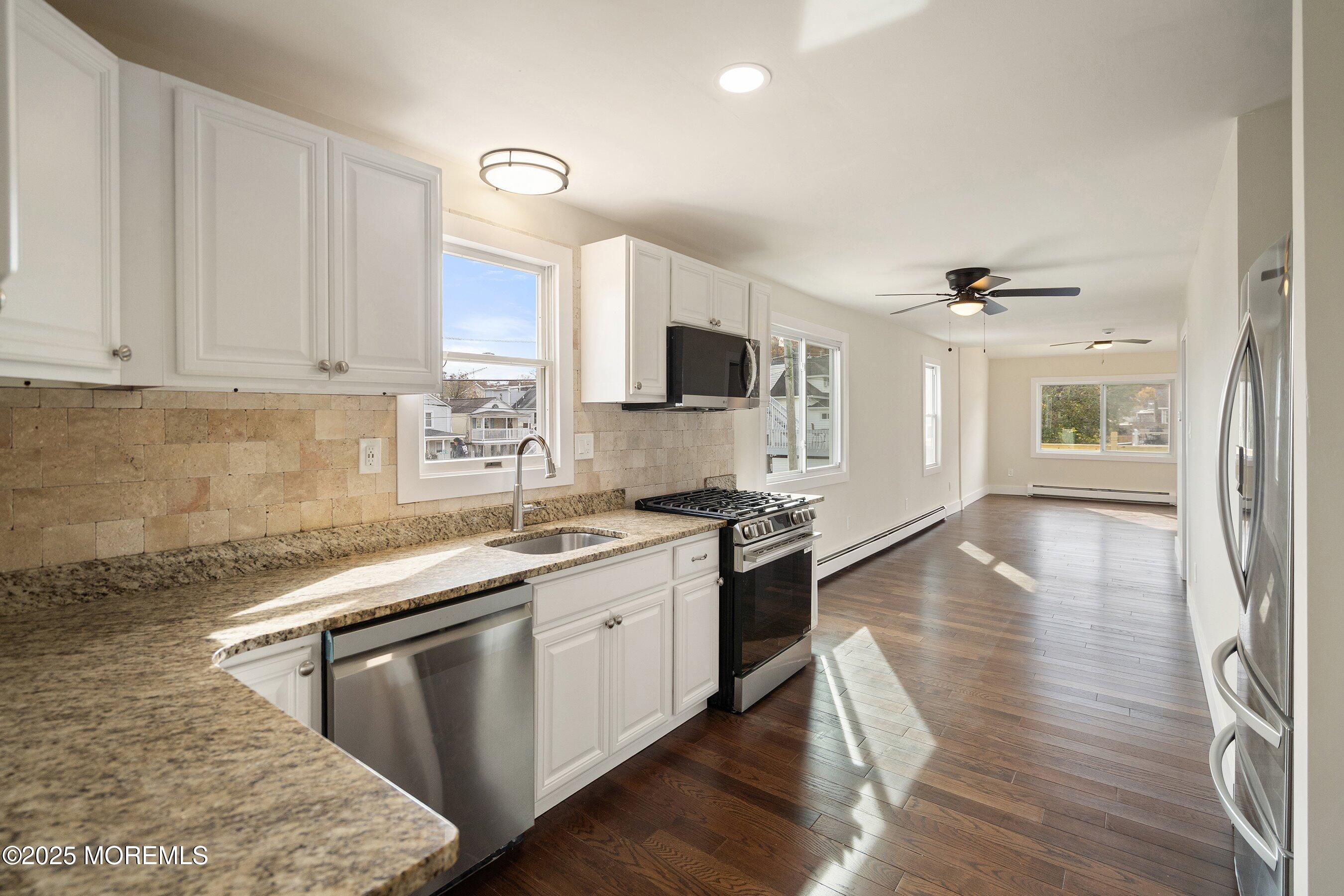 11 Cheerful Place, Highlands, NJ, 07732 image 10