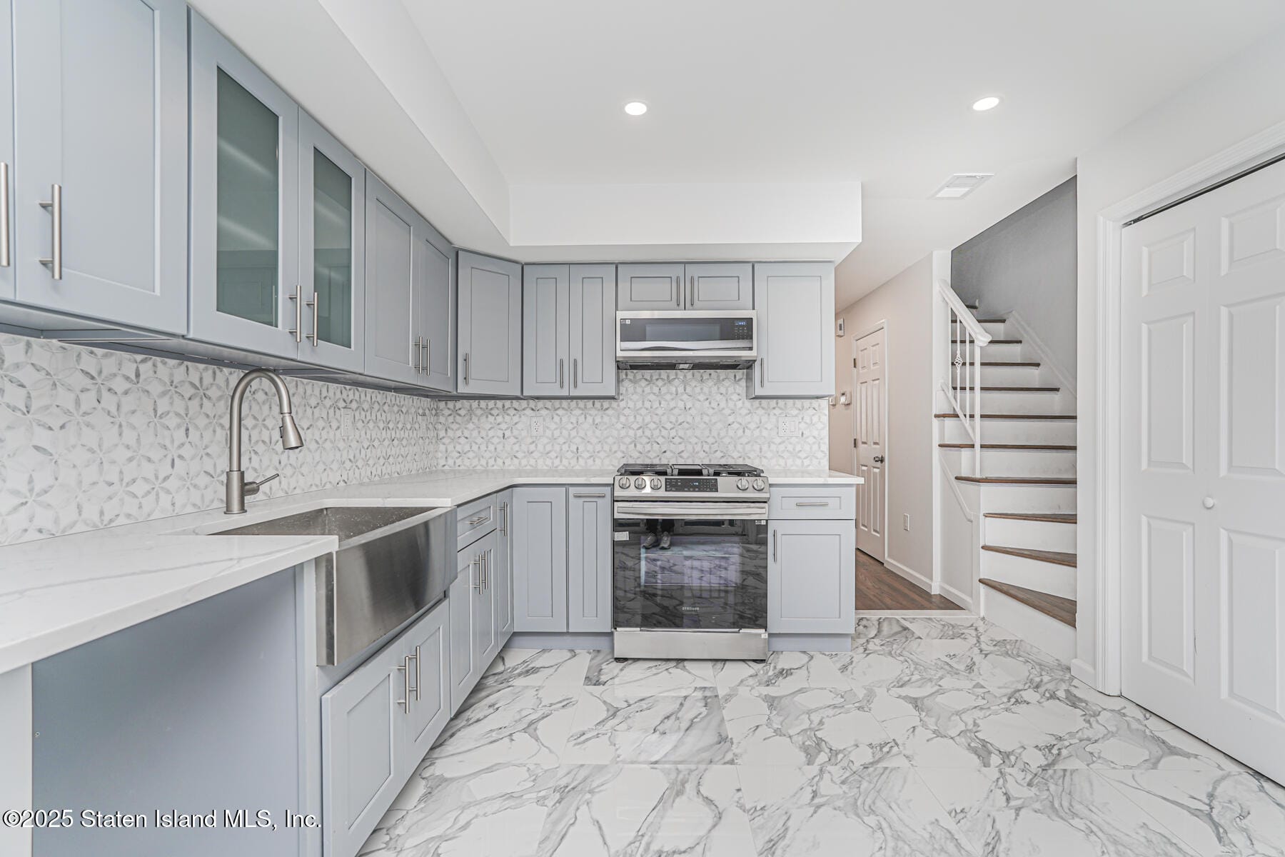 797 Father Capodanno Boulevard, Staten Island, NY, 10305 image 9