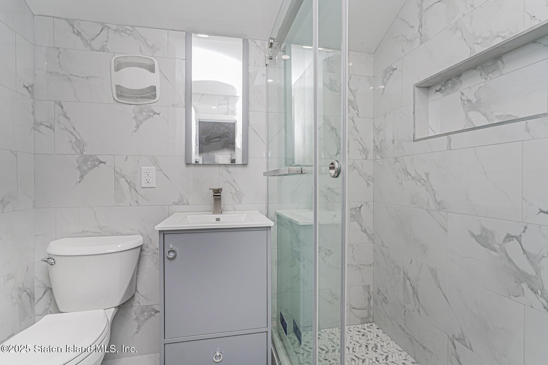 797 Father Capodanno Boulevard, Staten Island, NY, 10305 image 12