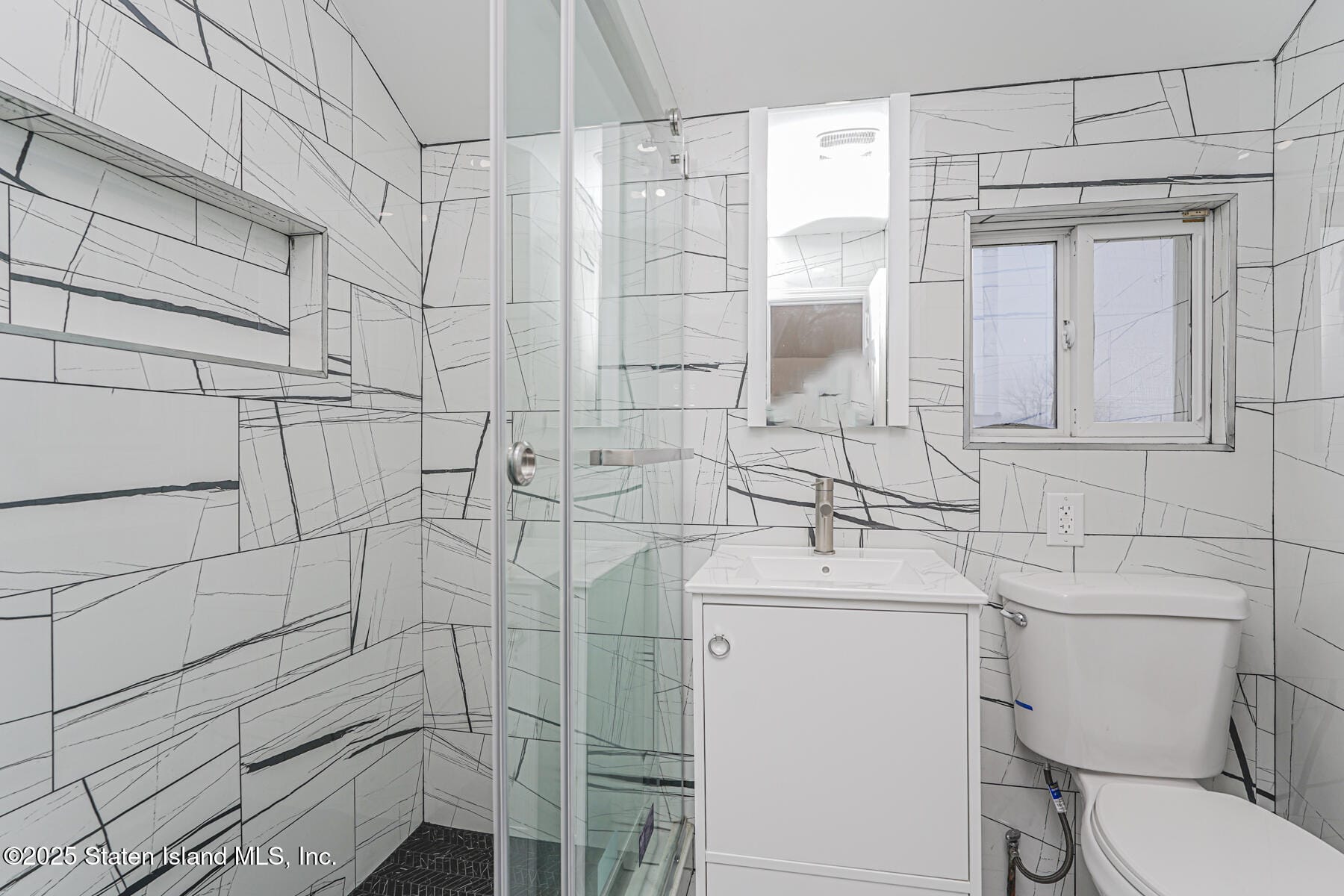 797 Father Capodanno Boulevard, Staten Island, NY, 10305 image 24