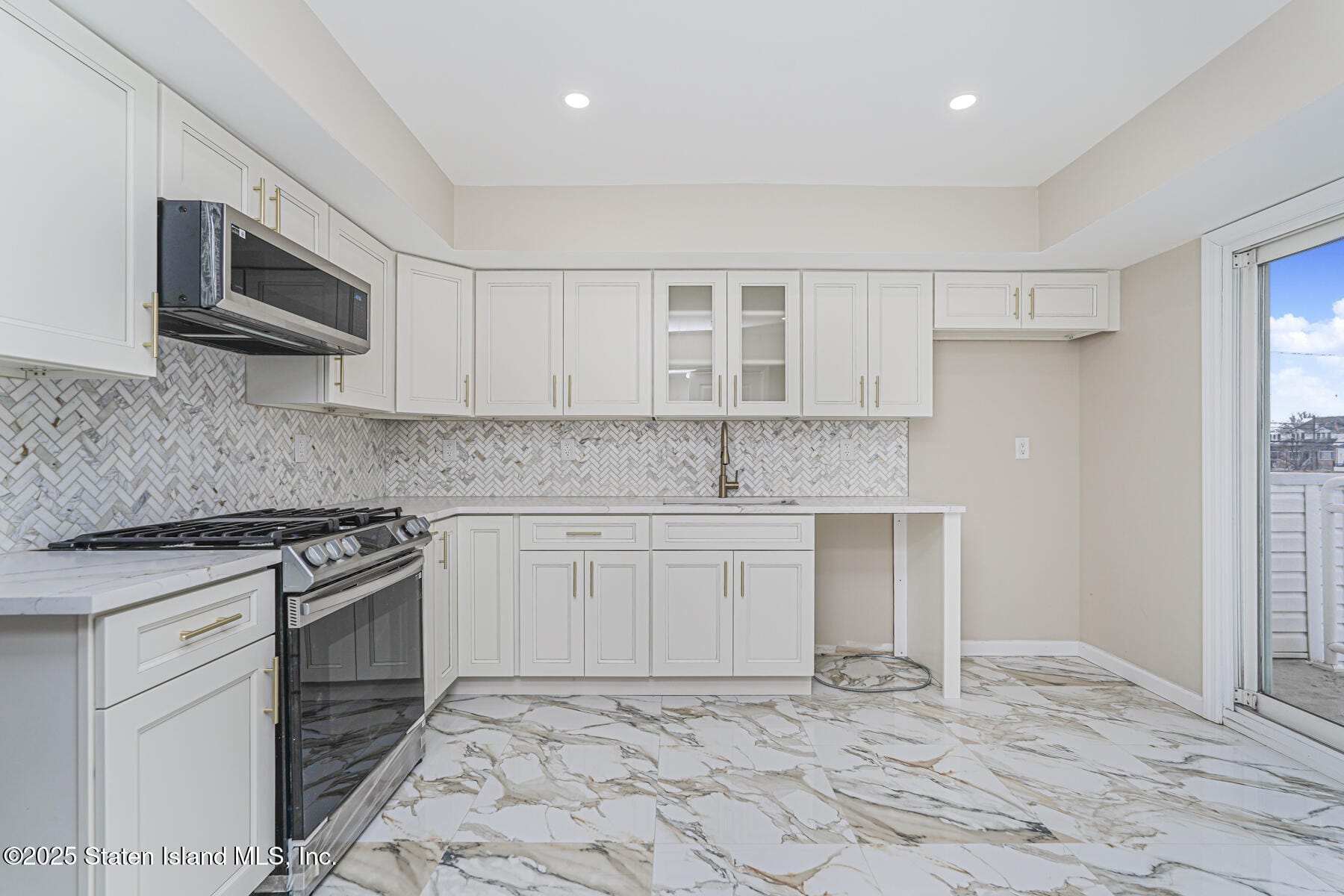 795 Father Capodanno Boulevard, Staten Island, NY, 10305 image 9