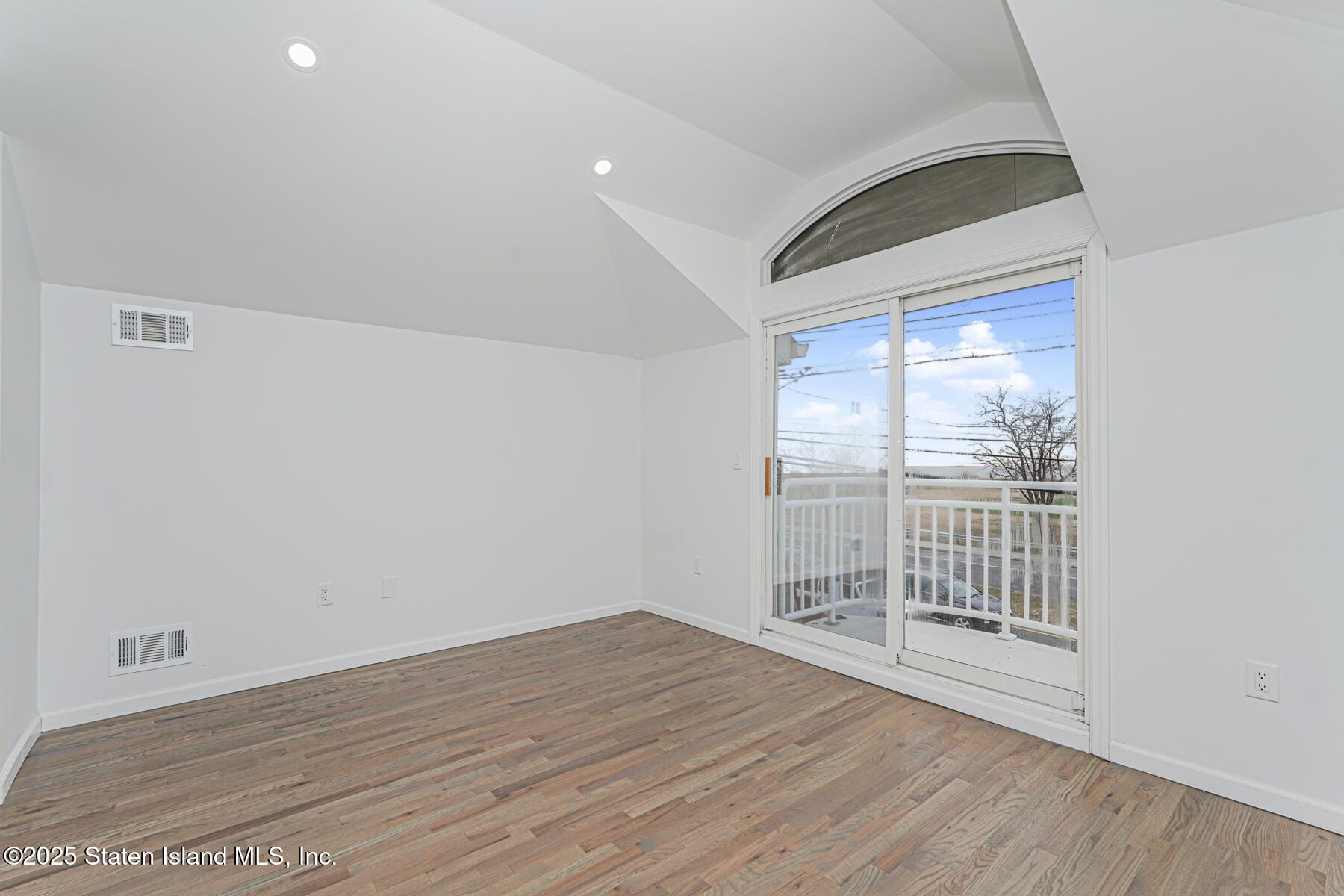 795 Father Capodanno Boulevard, Staten Island, NY, 10305 image 20