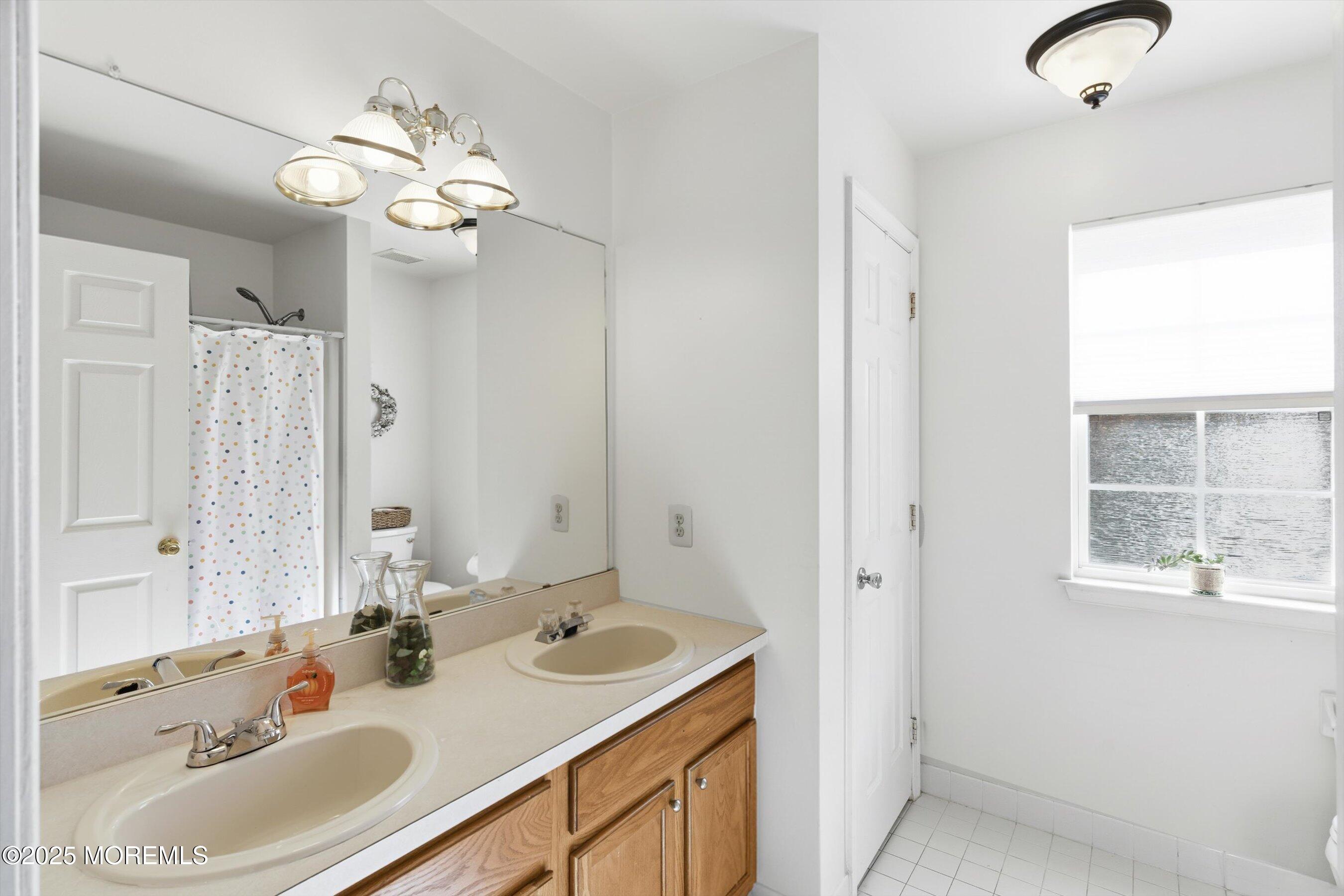 17 Nate Lane, Howell, NJ, 07731 image 28