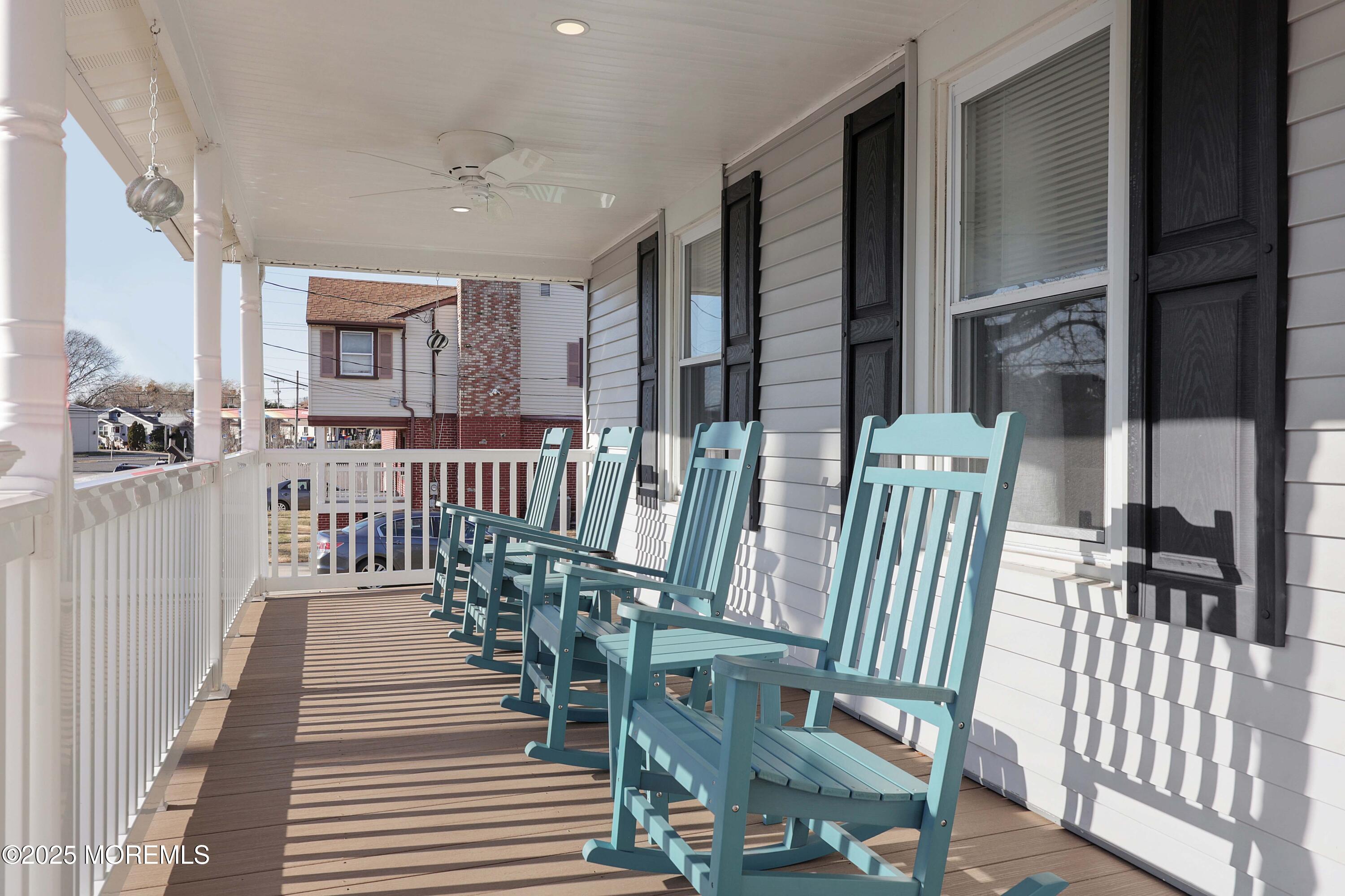 16 Smock Street Image 5