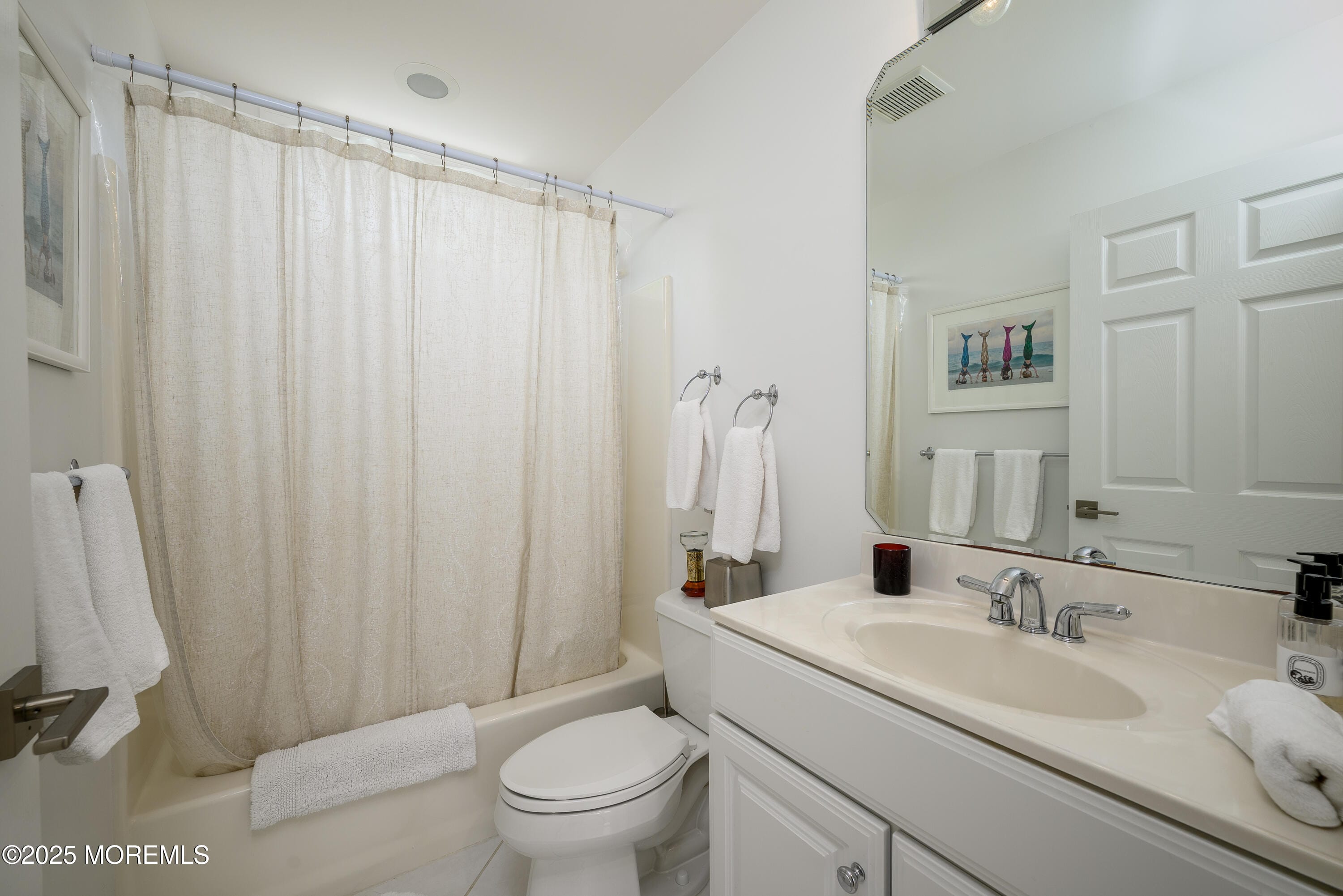 1805 Beach Avenue Image 5