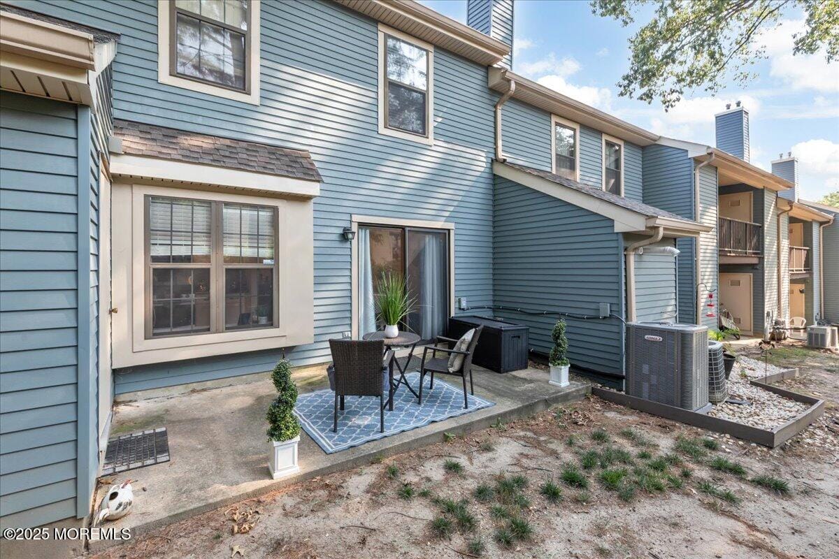 208 Haverford Court, Aberdeen, NJ, 07747 image 34