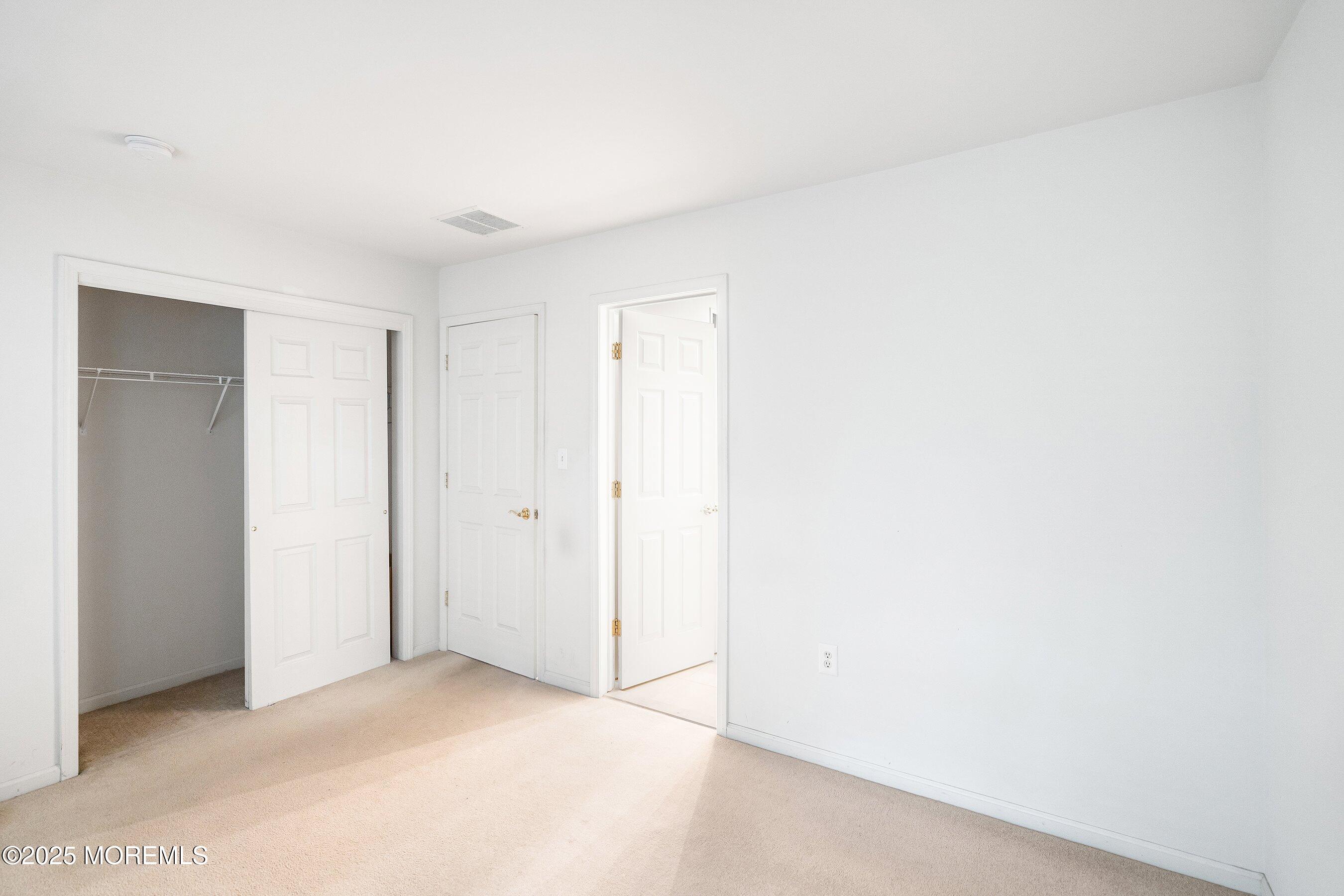 39 W Aspen Way, Aberdeen, NJ, 07747 image 18