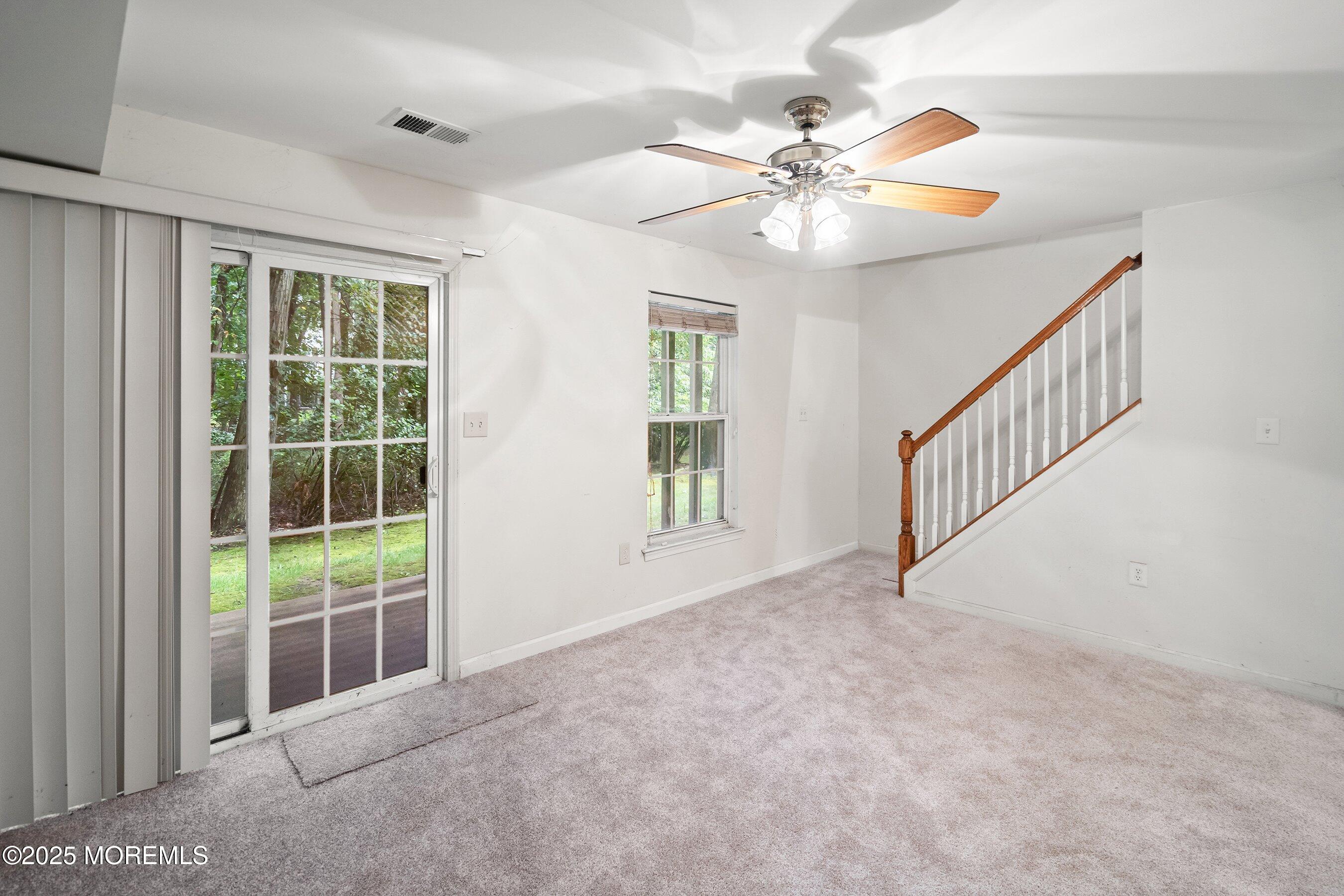 39 W Aspen Way, Aberdeen, NJ, 07747 image 20