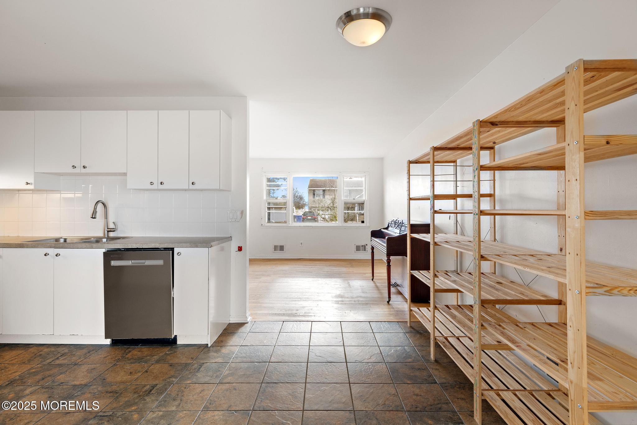 4 Jamaica Avenue, Toms River, NJ, 08753 image 16