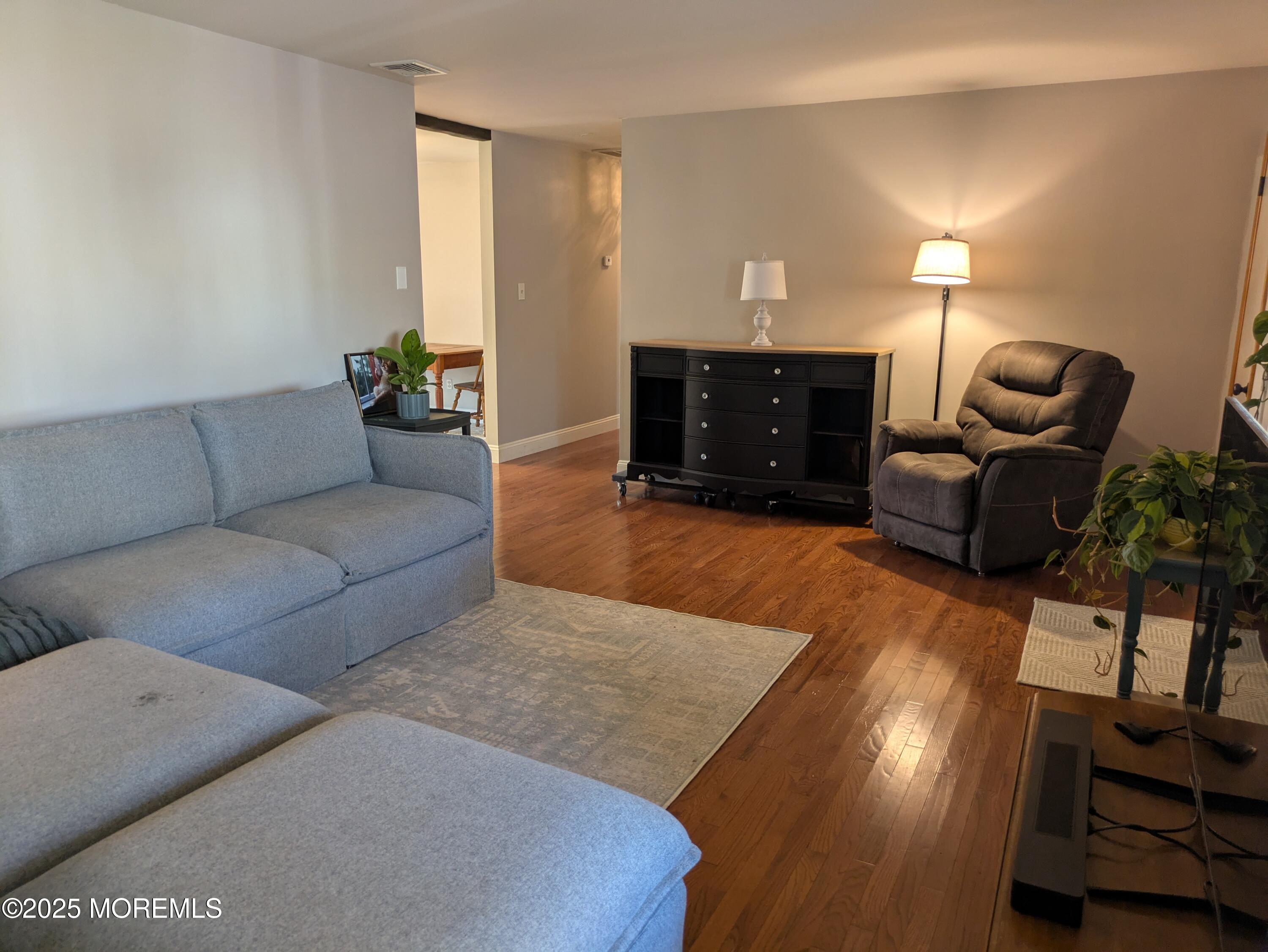 217 Wells Mill Road Image 5