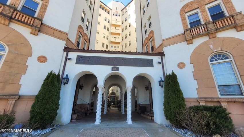 400 Deal Lake Drive 2L Image 2