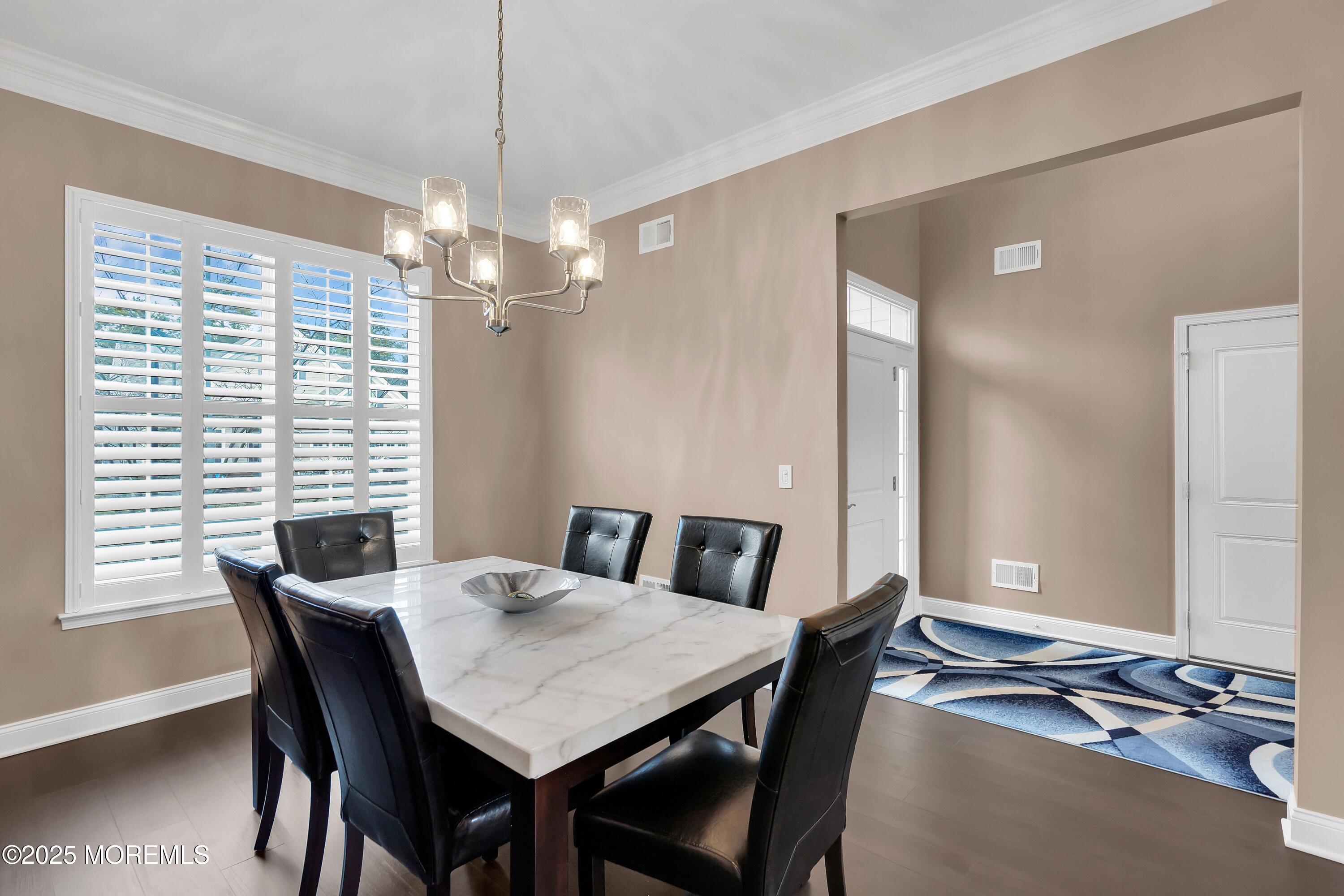 148 Arborridge Drive Image 5