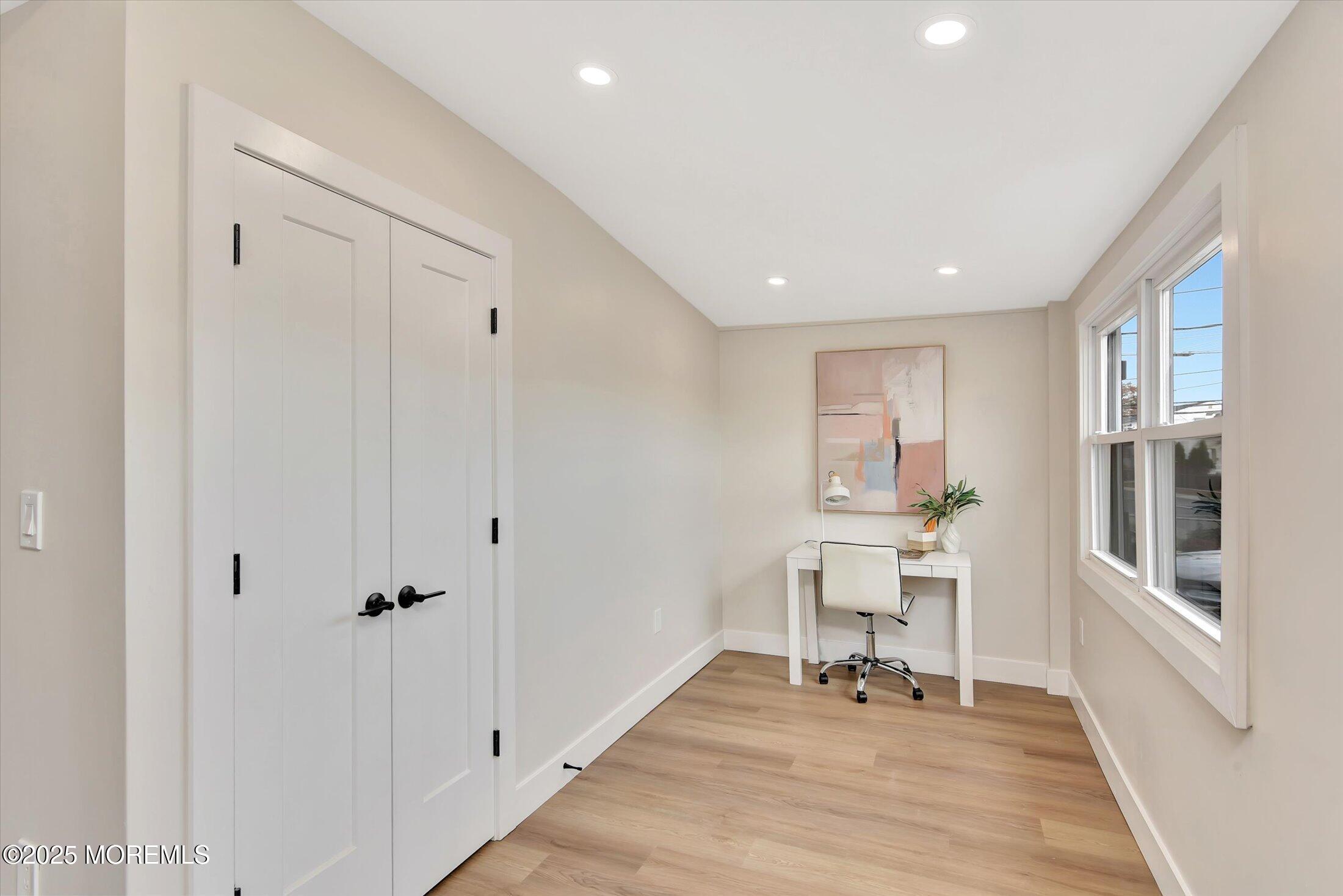 143 Seabreeze Way Image 2